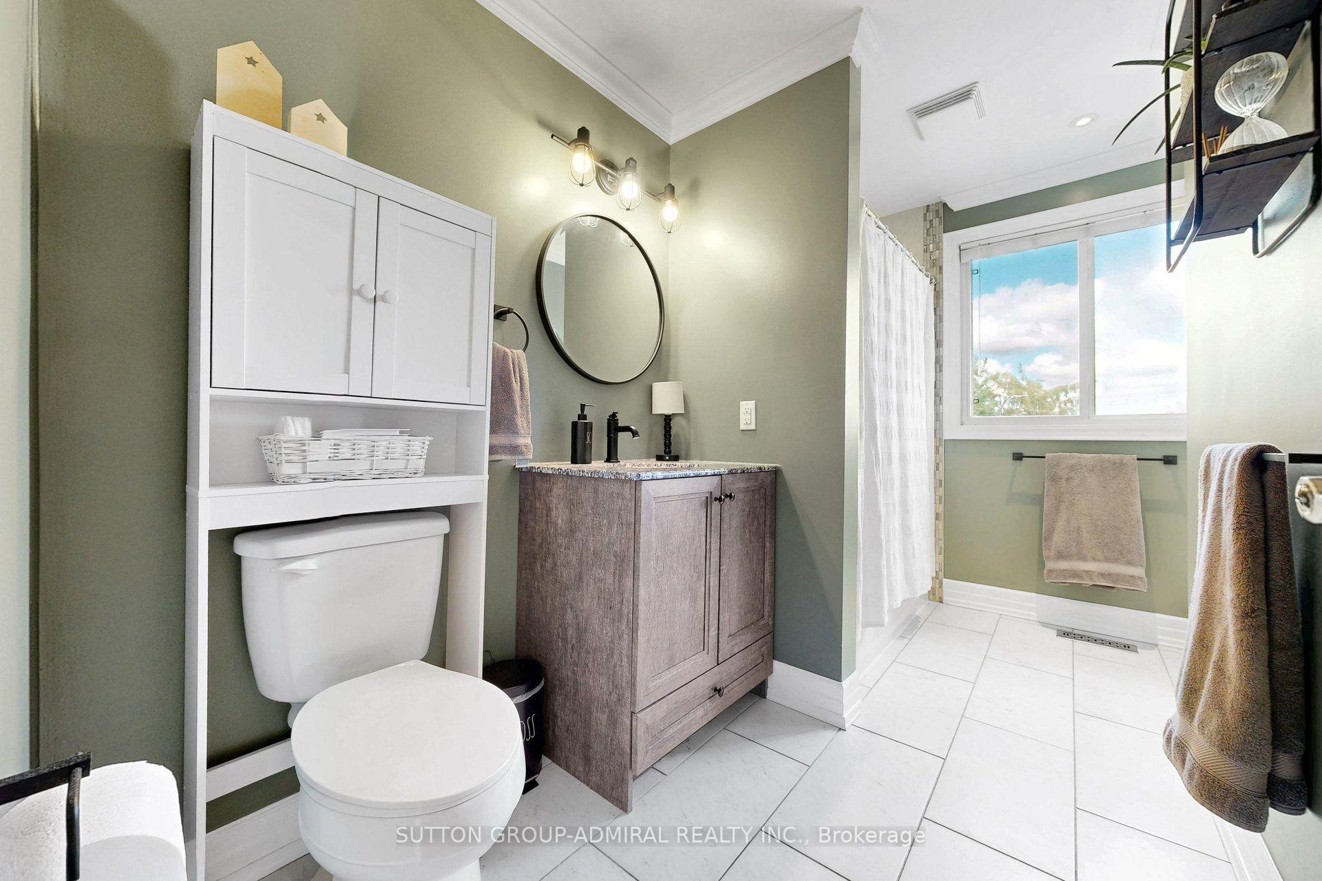 Photo 20 of 149 Little Avenue, Barrie, Allandale Heights — HOMEH