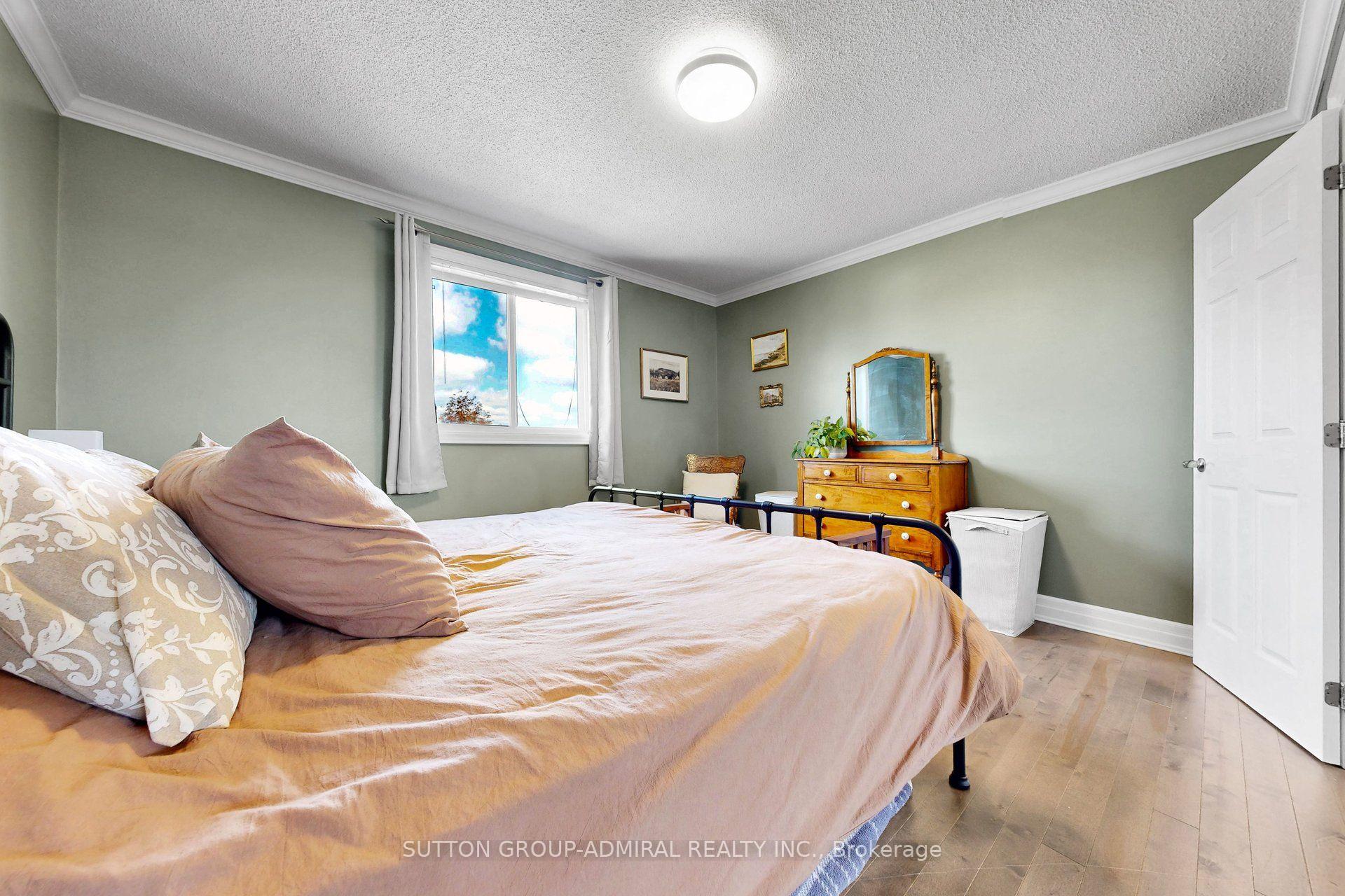 Photo 30 of 149 Little Avenue, Barrie, Allandale Heights — HOMEH