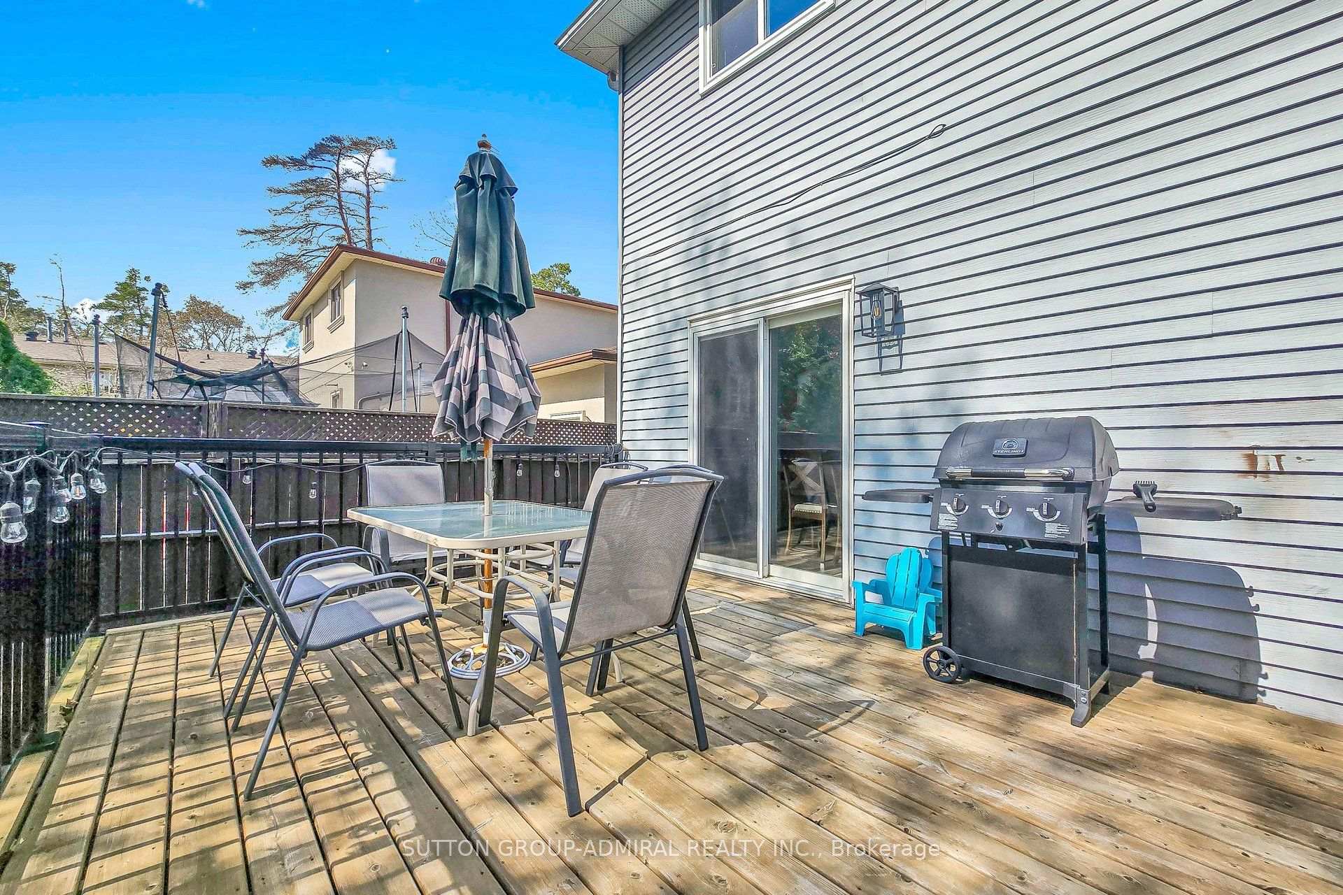 Photo 42 of 149 Little Avenue, Barrie, Allandale Heights — HOMEH