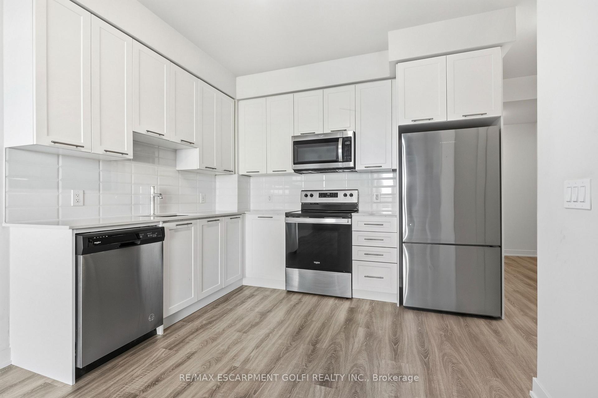 Photo 7 of Unit 304, 385 Winston Road, Grimsby, Grimsby Beach — HOMEH