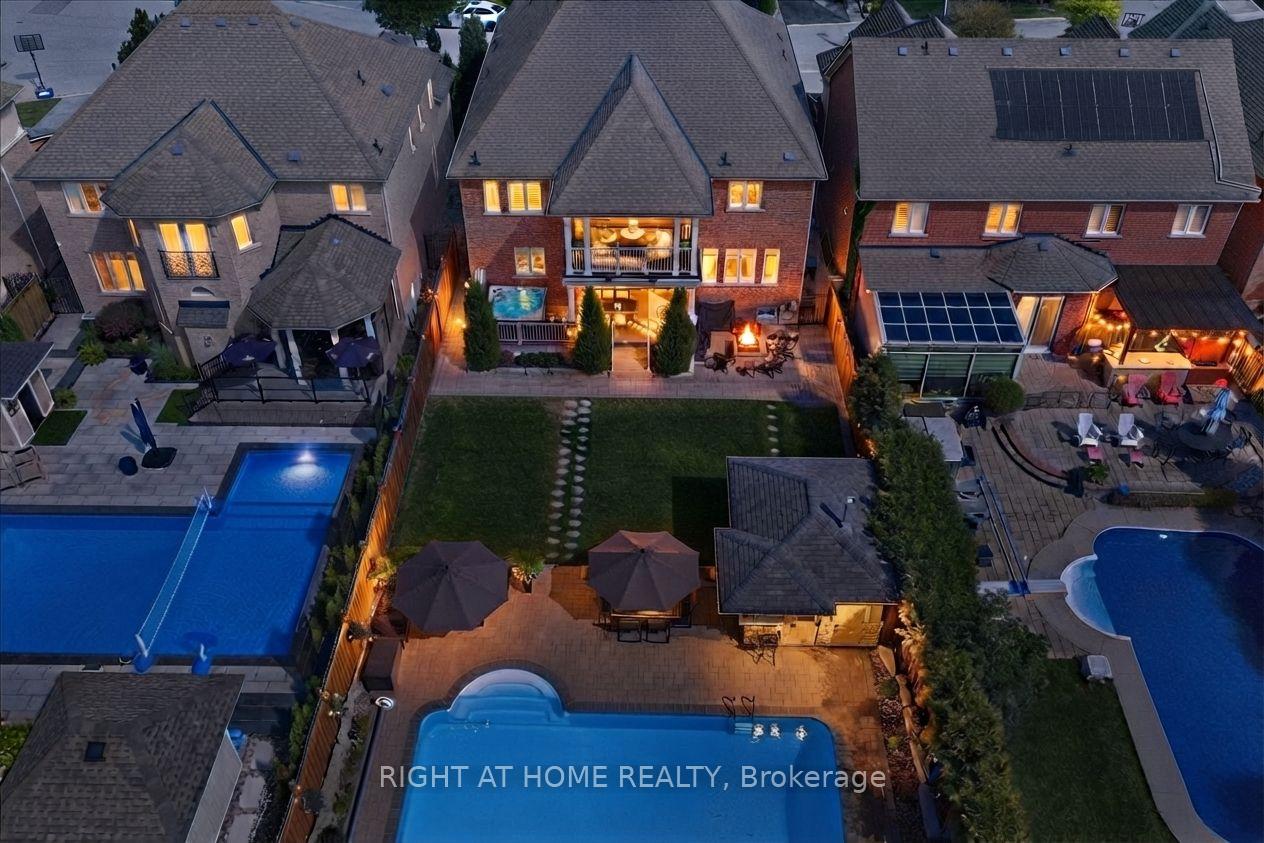 Photo 1 of 12 Roderick Court, Richmond Hill, Jefferson — HOMEH