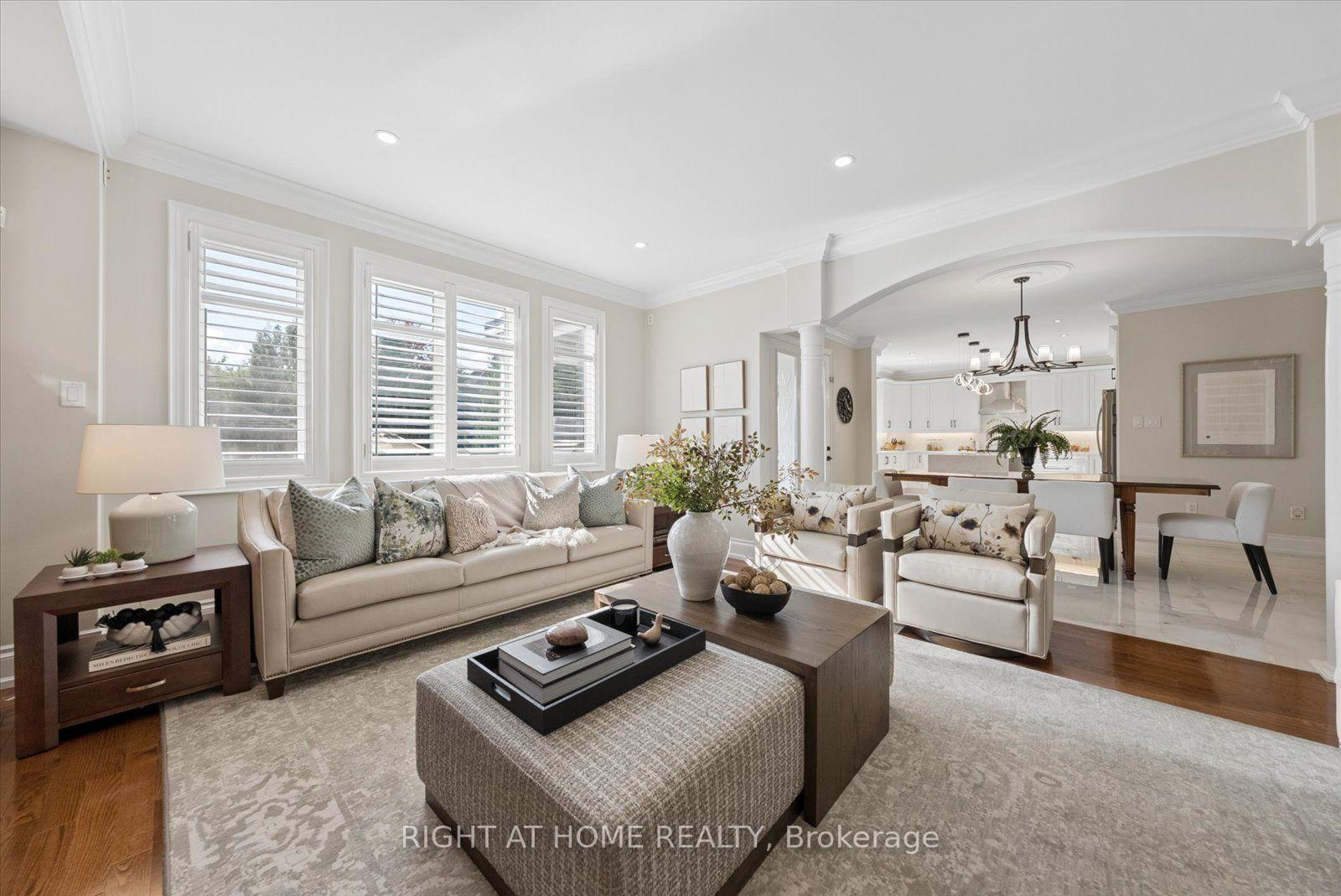 Photo 6 of 12 Roderick Court, Richmond Hill, Jefferson — HOMEH