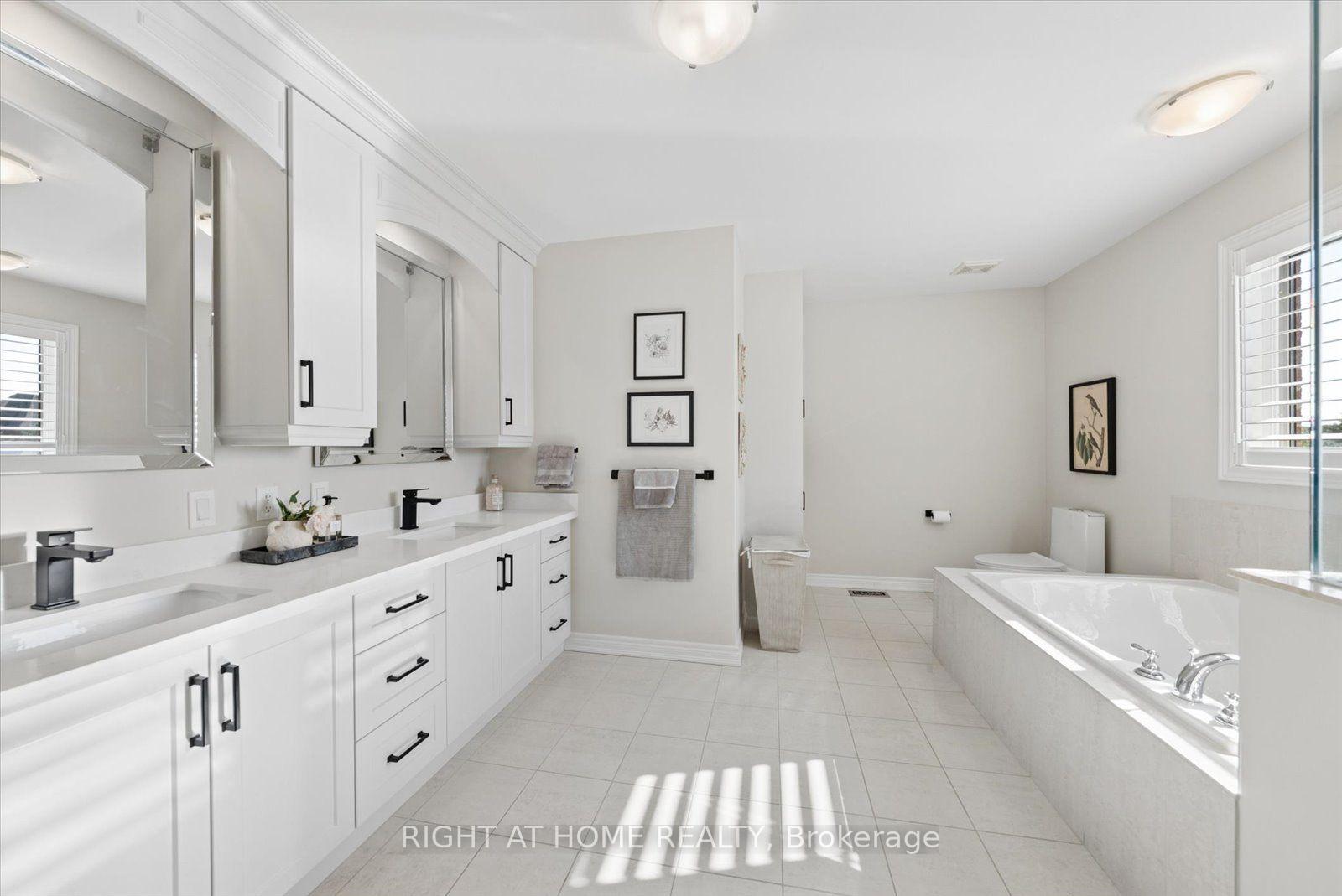Photo 25 of 12 Roderick Court, Richmond Hill, Jefferson — HOMEH