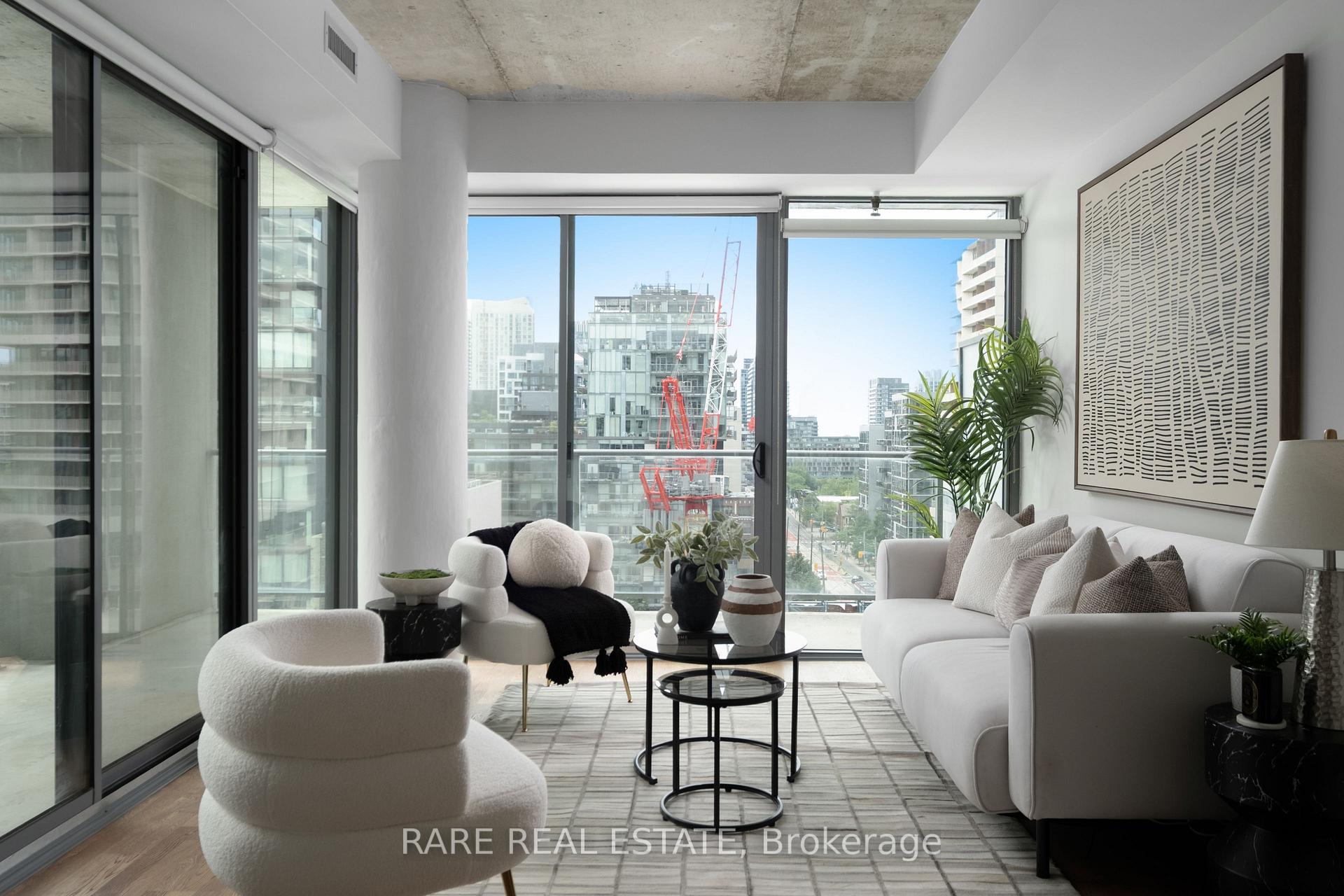 Photo 8 of Unit 919, 95 Bathurst Street, Toronto, Waterfront Communities — HOMEH
