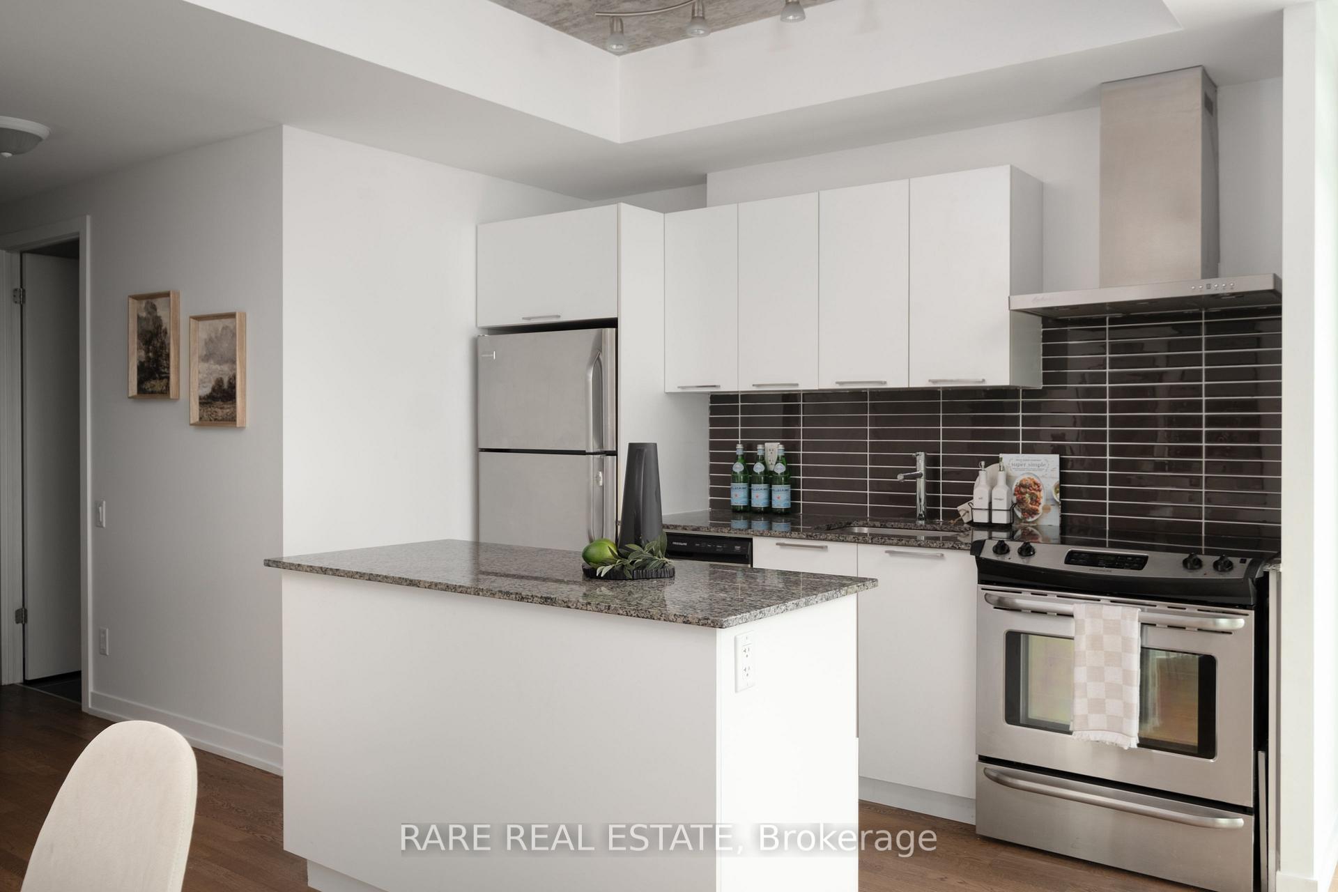 Photo 15 of Unit 919, 95 Bathurst Street, Toronto, Waterfront Communities — HOMEH
