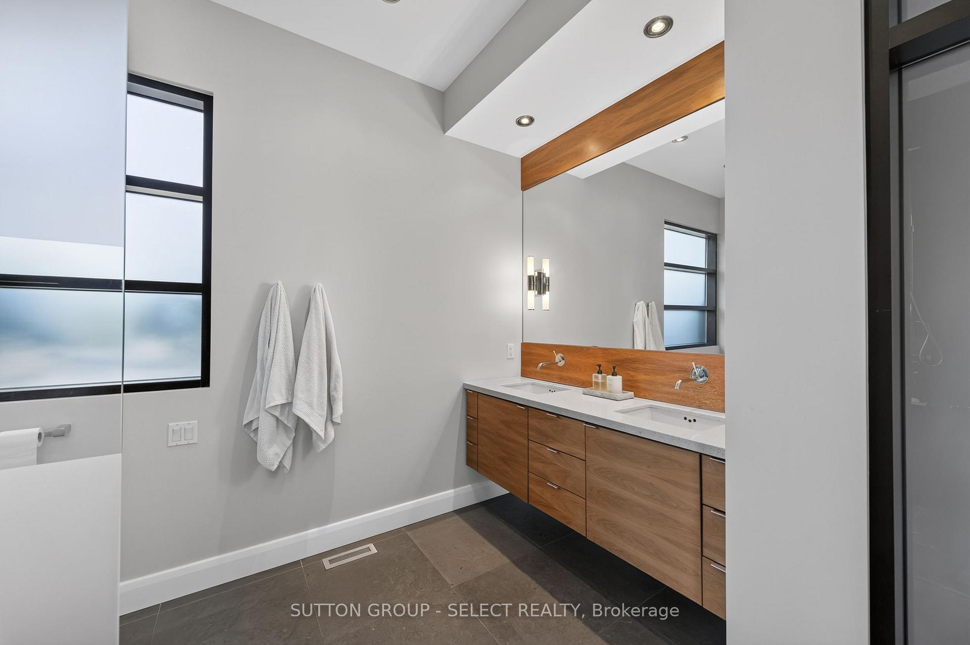 Photo 24 of Unit 6, 756 Riverside Drive, London, North Q — HOMEH