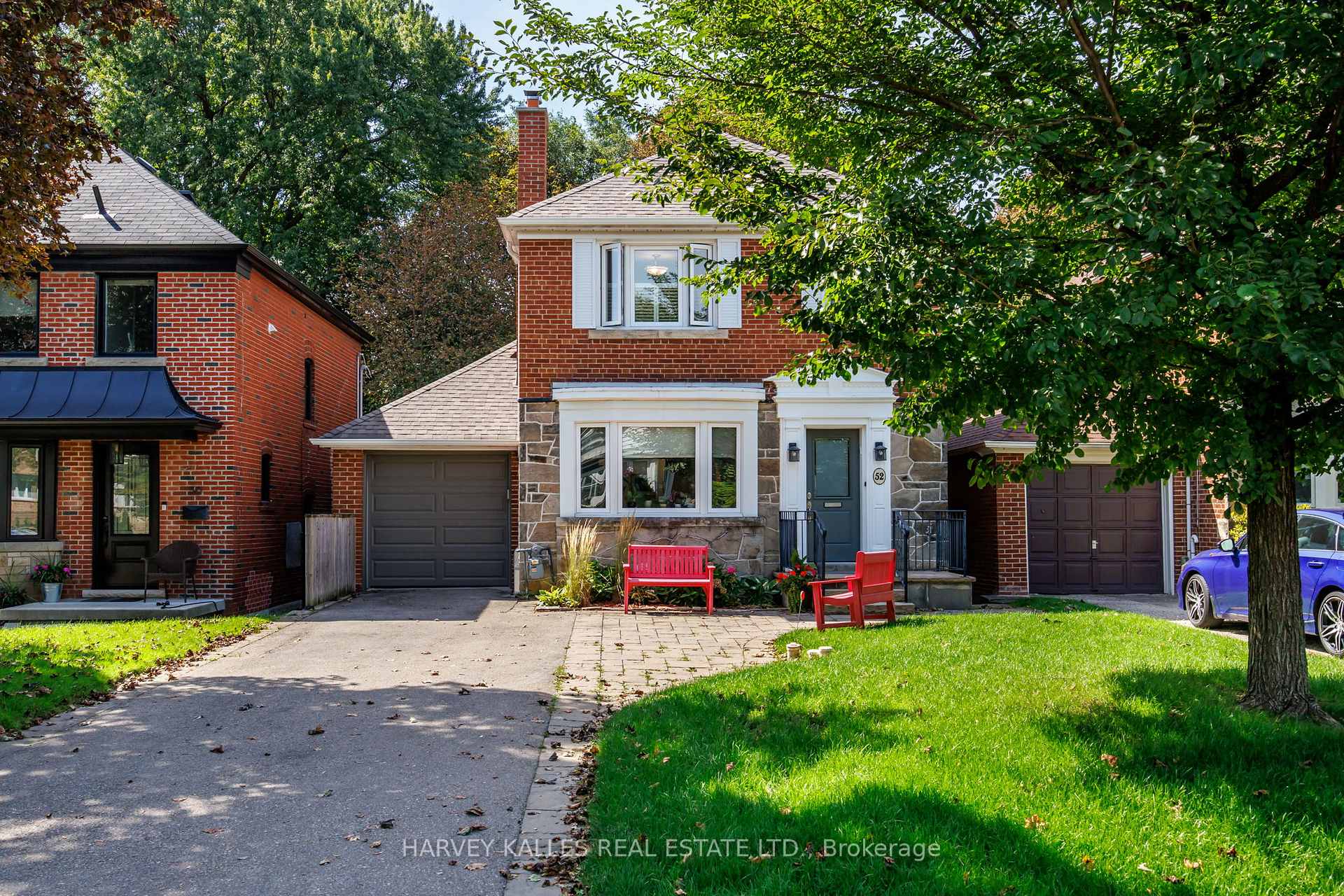 Photo 2 of 52 Park Hill Road, Toronto, Forest Hill North — HOMEH