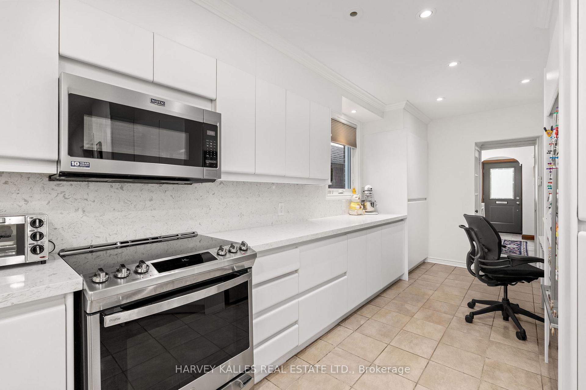 Photo 18 of 52 Park Hill Road, Toronto, Forest Hill North — HOMEH