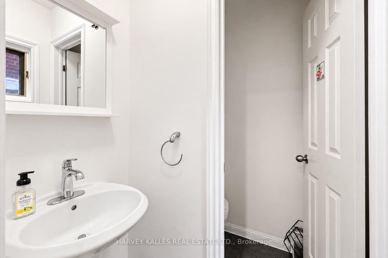 Photo 22 of 52 Park Hill Road, Toronto, Forest Hill North — HOMEH