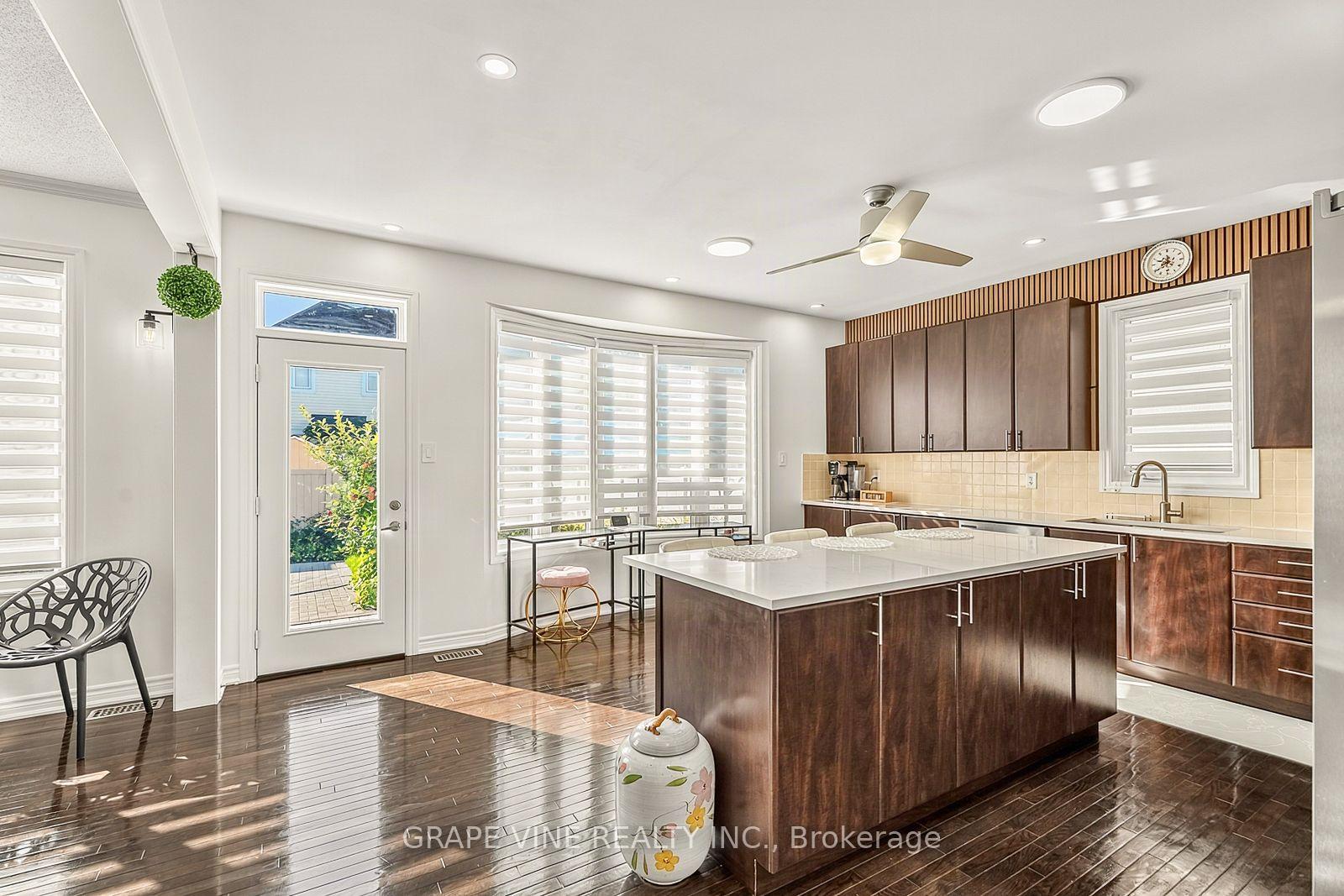 Photo 13 of 2784 Grand Vista Circle, Ottawa, Barrhaven - Half Moon Bay — HOMEH