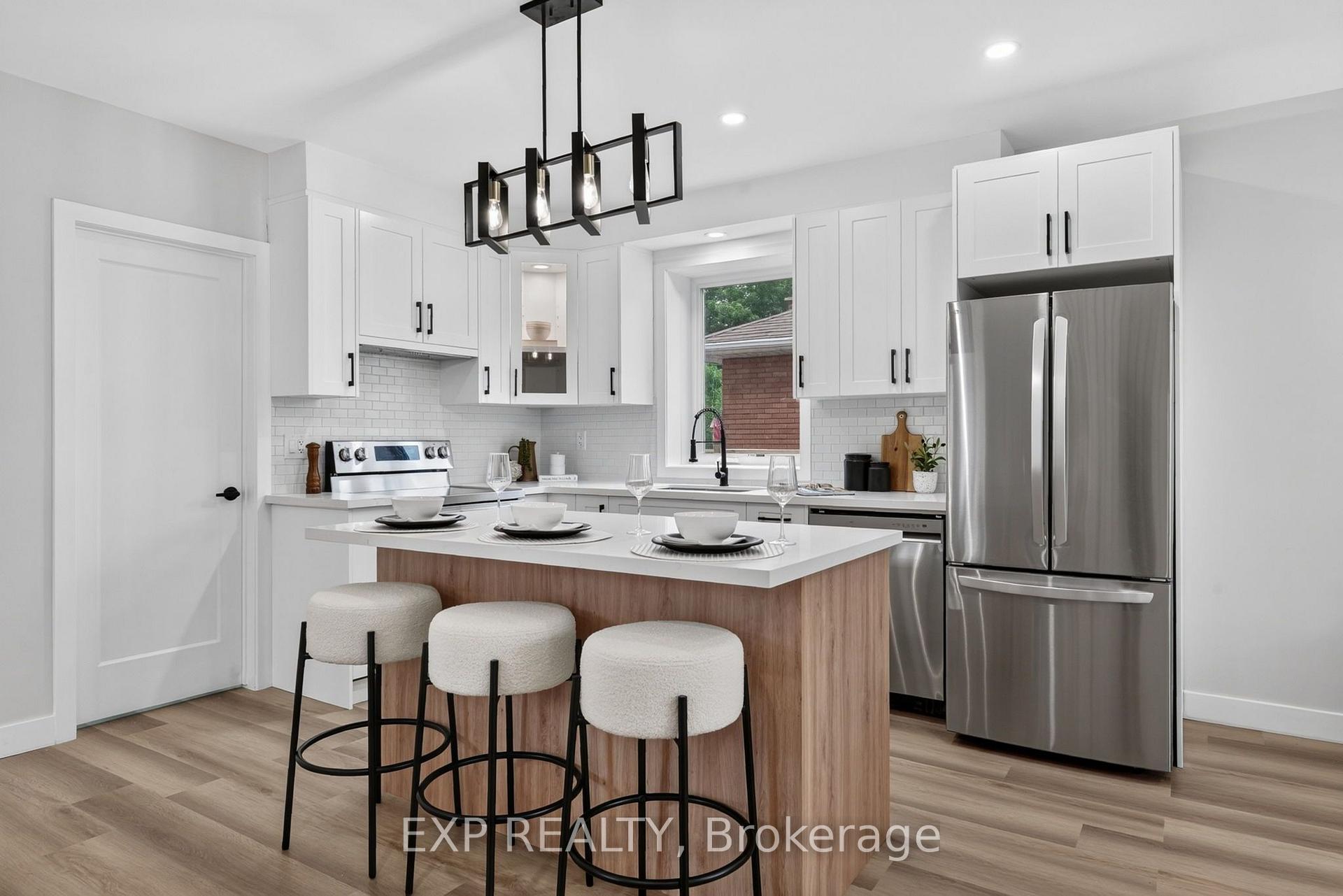 Photo 11 of 325 Queensdale Avenue E, Hamilton, Inch Park — HOMEH