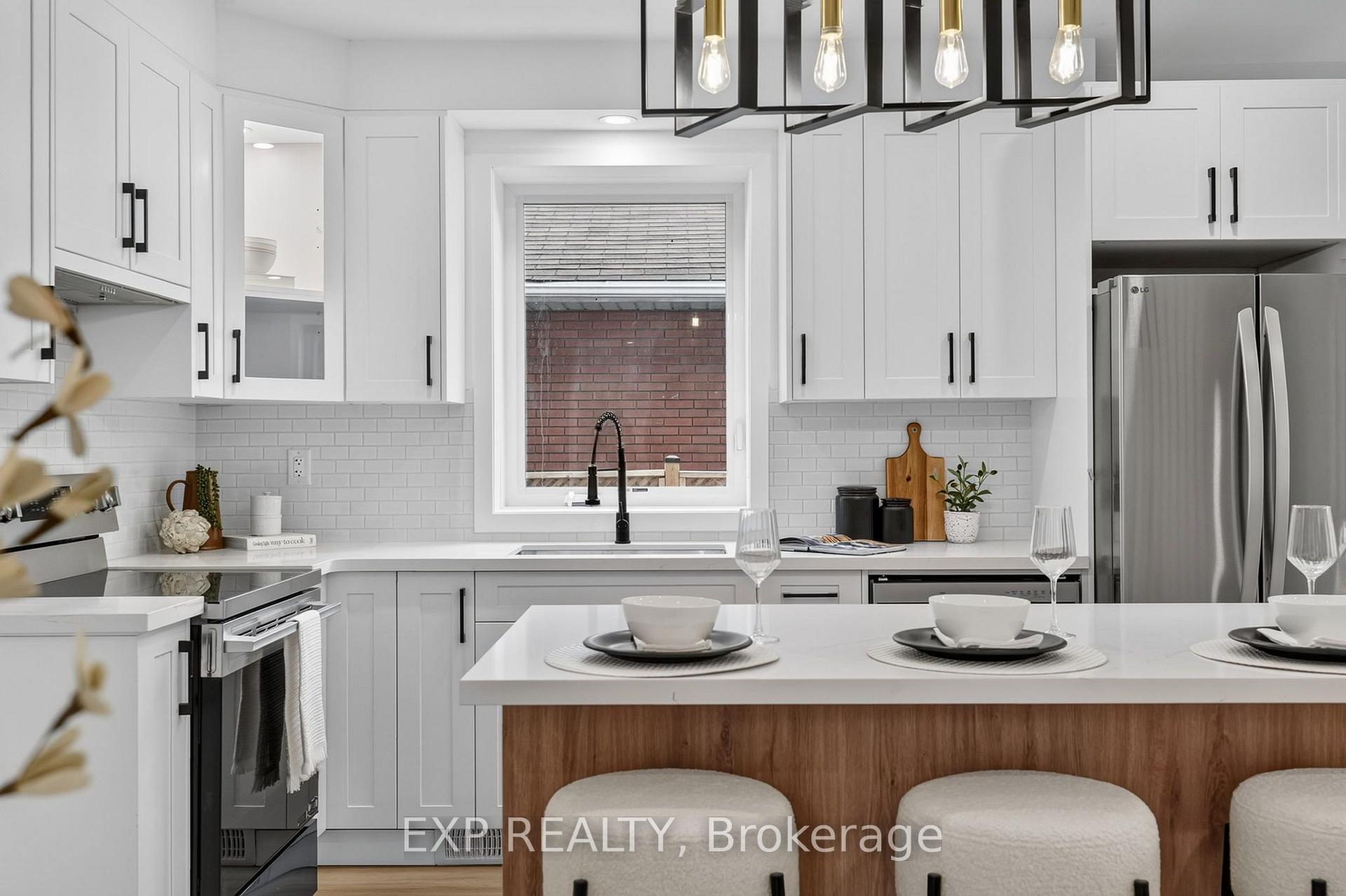 Photo 13 of 325 Queensdale Avenue E, Hamilton, Inch Park — HOMEH