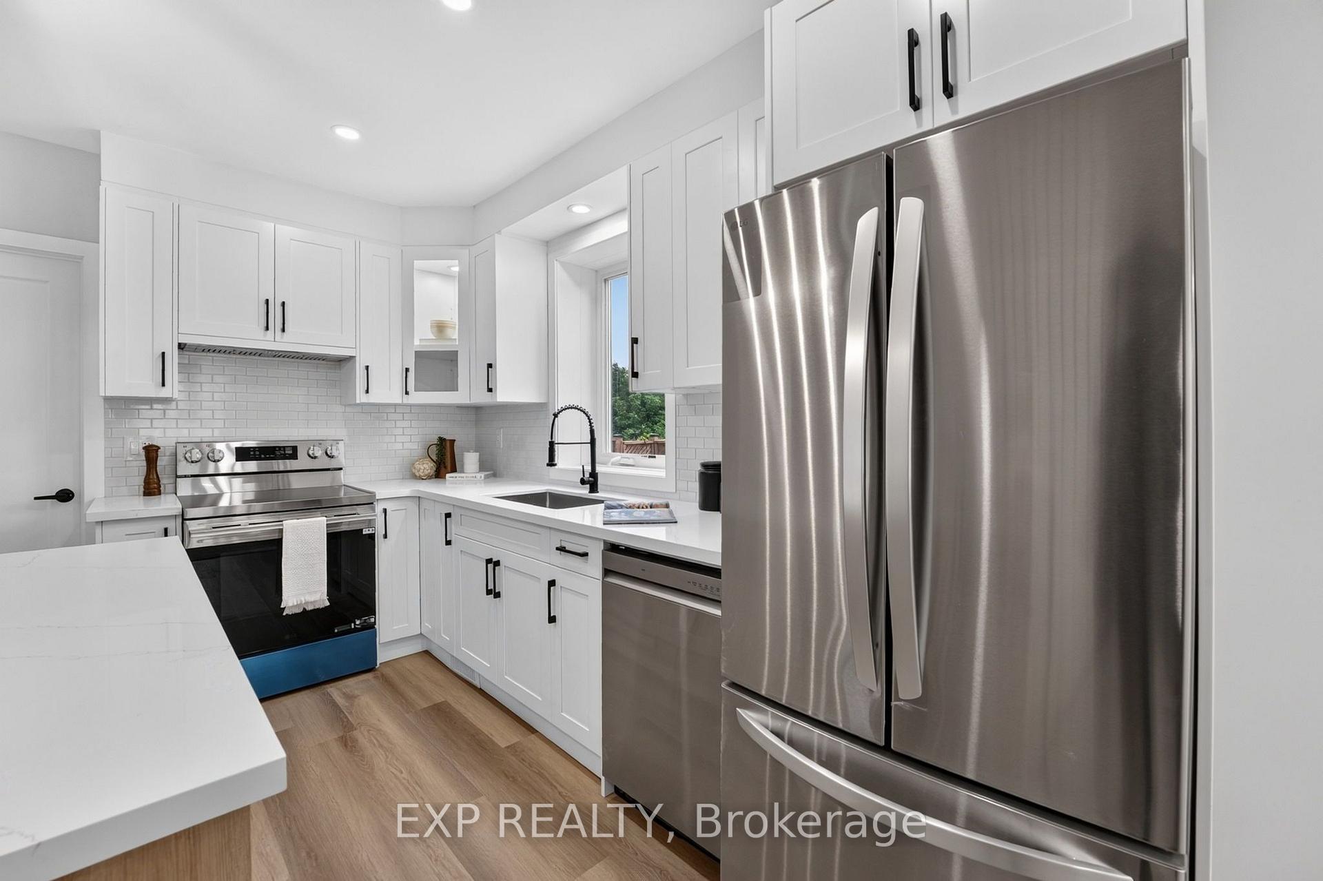 Photo 18 of 325 Queensdale Avenue E, Hamilton, Inch Park — HOMEH