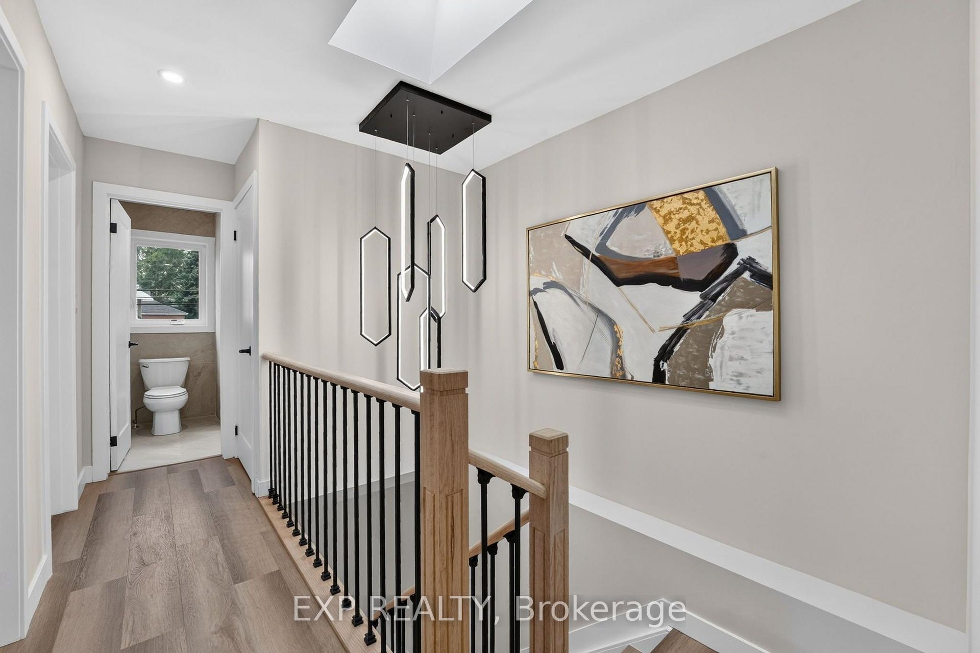 Photo 29 of 325 Queensdale Avenue E, Hamilton, Inch Park — HOMEH