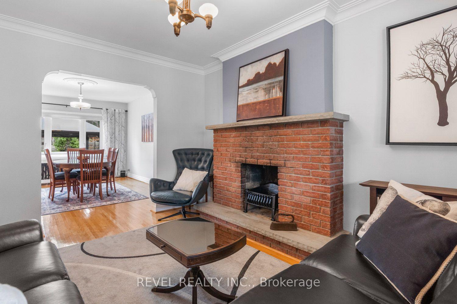 Photo 5 of 165 Northcliffe Boulevard, Toronto, Oakwood Village — HOMEH