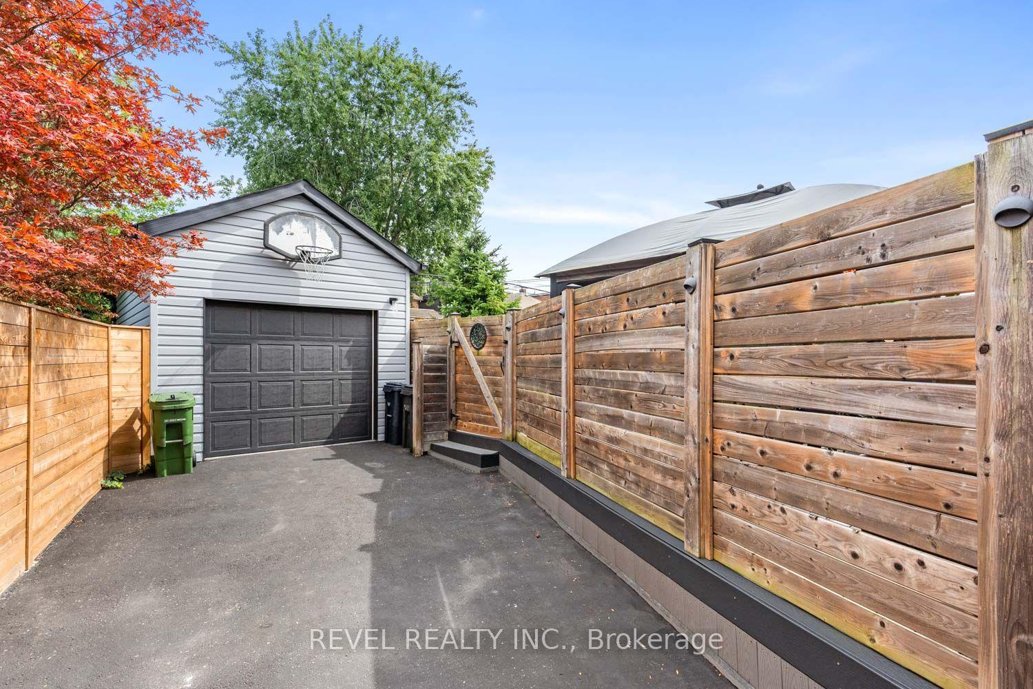 Photo 37 of 165 Northcliffe Boulevard, Toronto, Oakwood Village — HOMEH