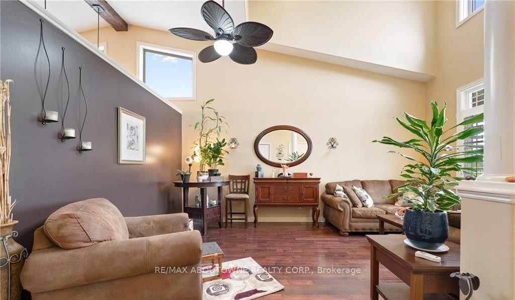 Photo 2 of 4015 Weinbrenner Road, Niagara Falls, Chippawa — HOMEH