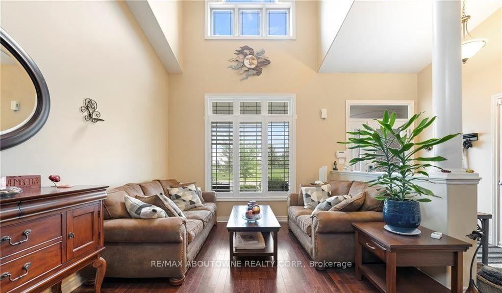 Photo 3 of 4015 Weinbrenner Road, Niagara Falls, Chippawa — HOMEH