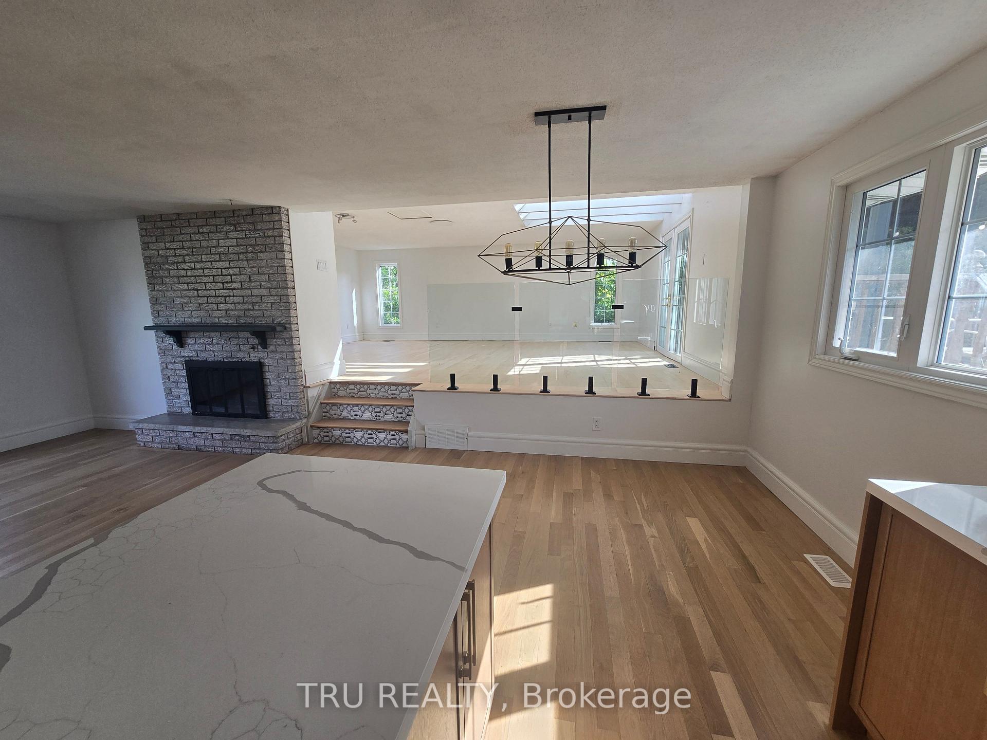 Photo 14 of 14 Langholm Crescent, Ottawa, Barrhaven - Pheasant Run — HOMEH