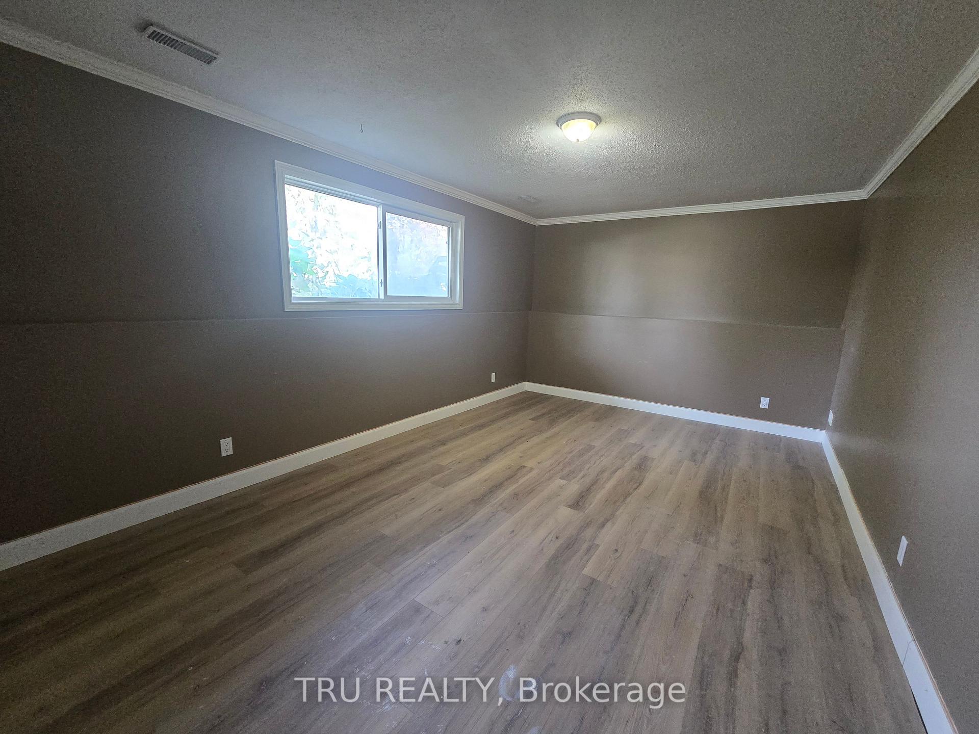 Photo 30 of 14 Langholm Crescent, Ottawa, Barrhaven - Pheasant Run — HOMEH