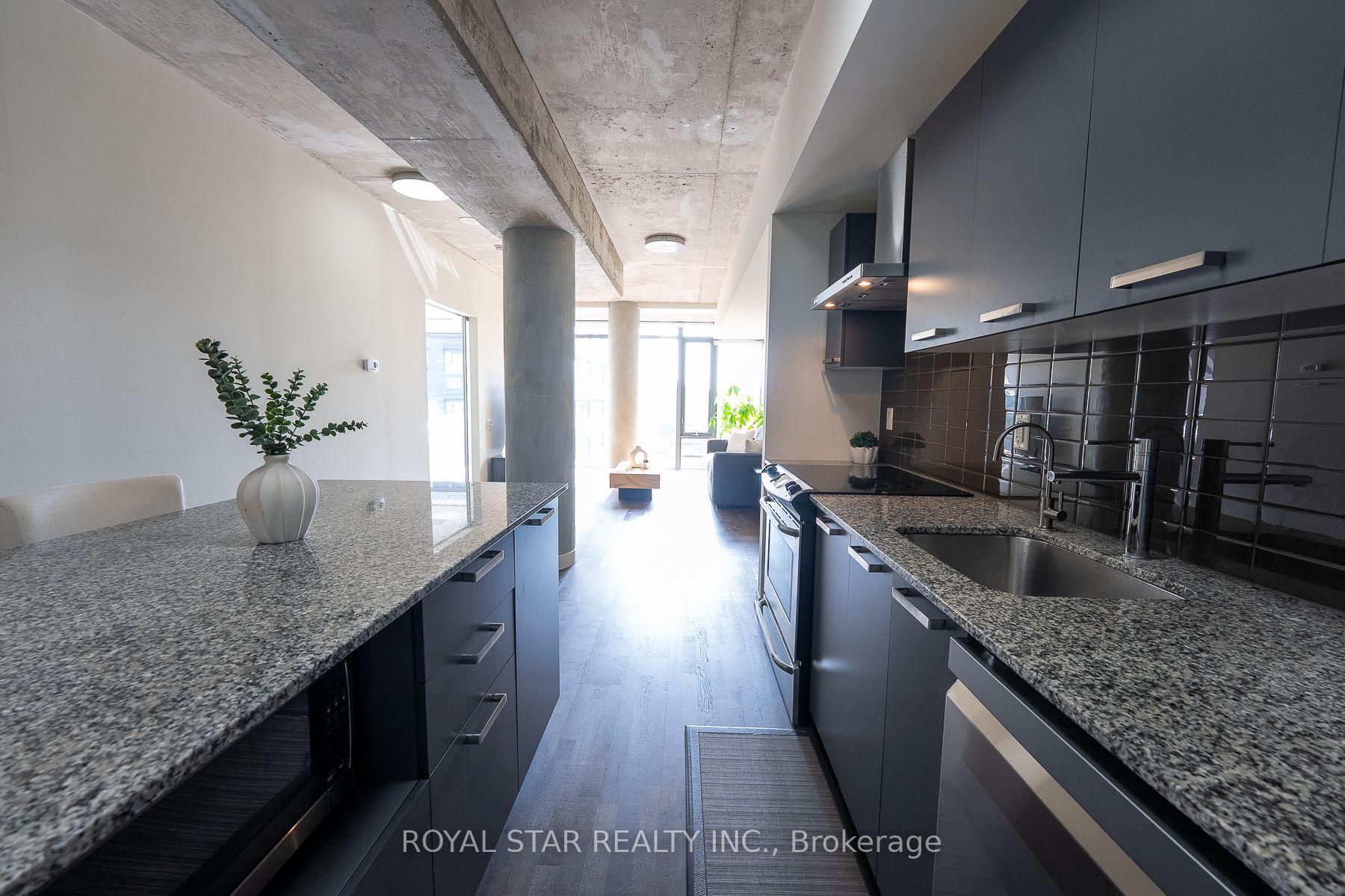 Photo 1 of Unit 623, 95 Bathurst Street, Toronto, Waterfront Communities — HOMEH