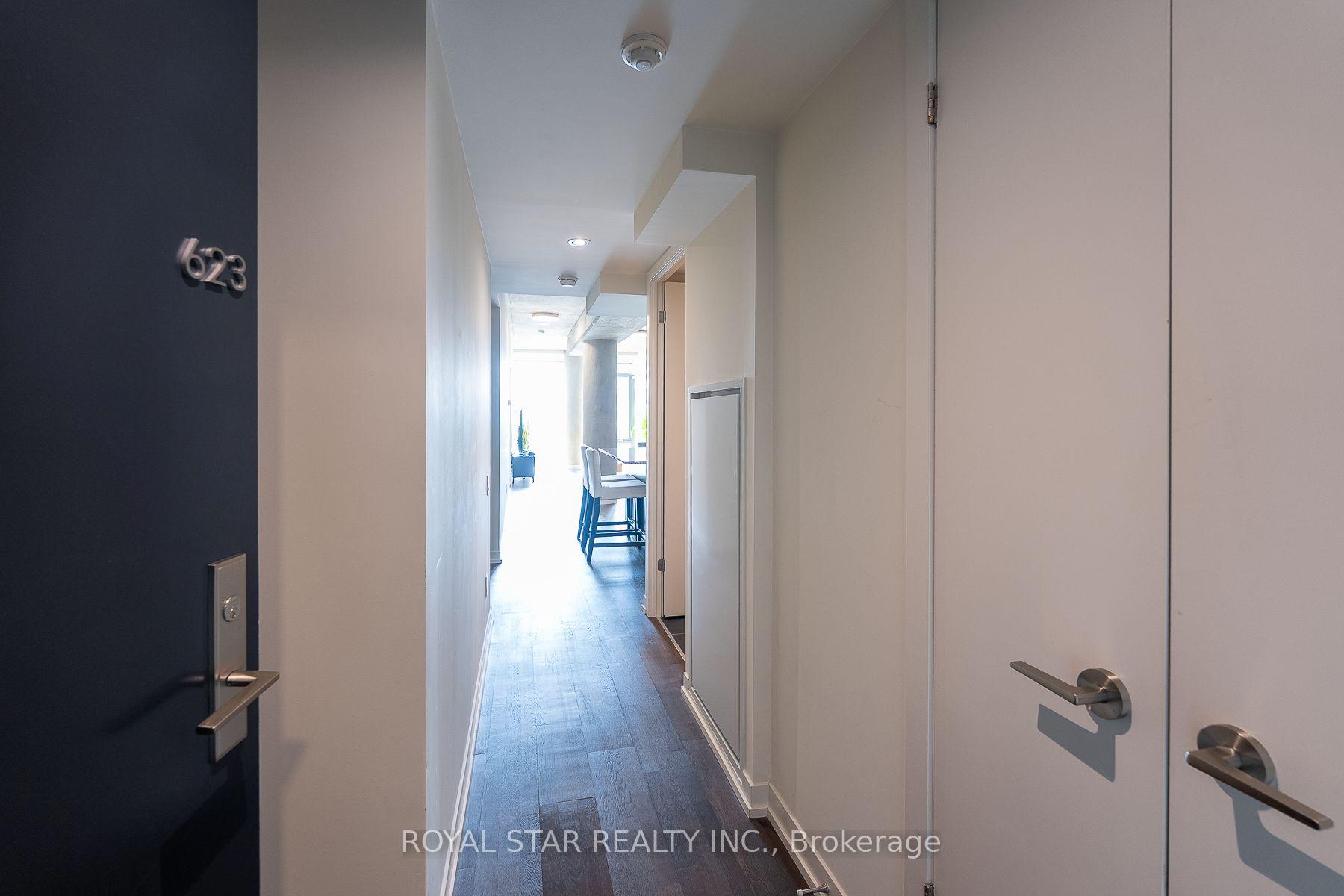 Photo 4 of Unit 623, 95 Bathurst Street, Toronto, Waterfront Communities — HOMEH