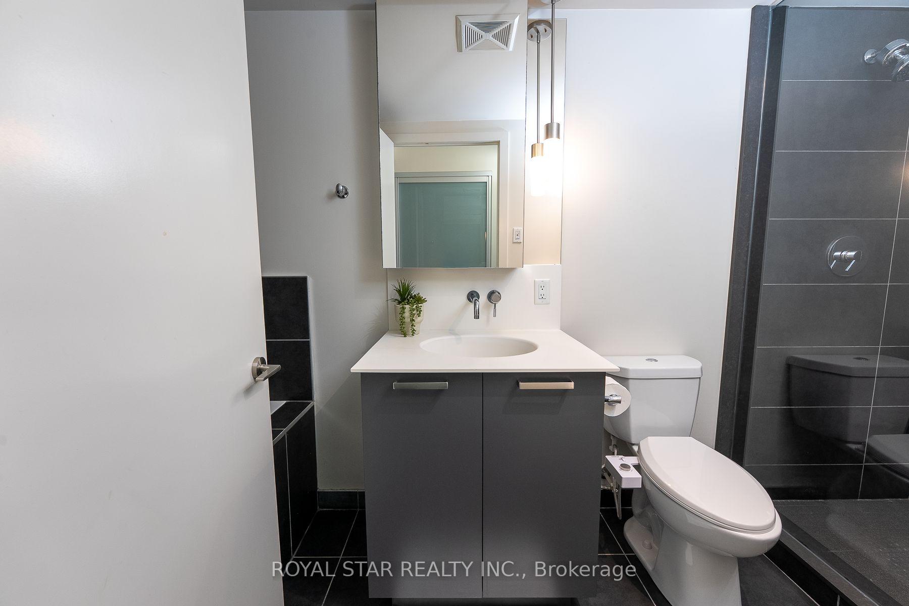 Photo 19 of Unit 623, 95 Bathurst Street, Toronto, Waterfront Communities — HOMEH