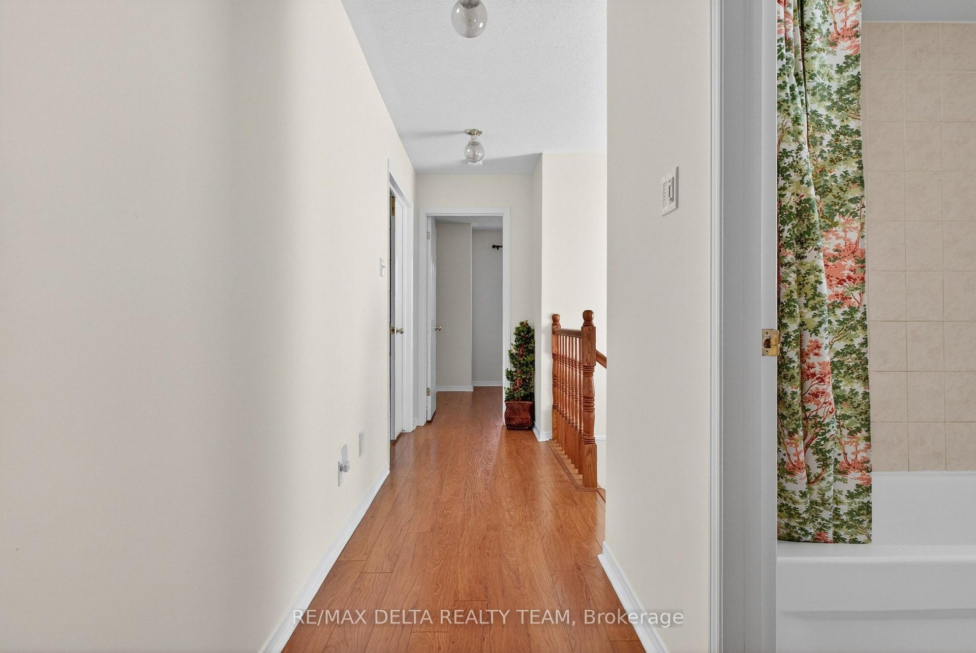 Photo 45 of 46 Brichfield Avenue, Ottawa, Kanata - Emerald Meadows/Trailwest — HOMEH