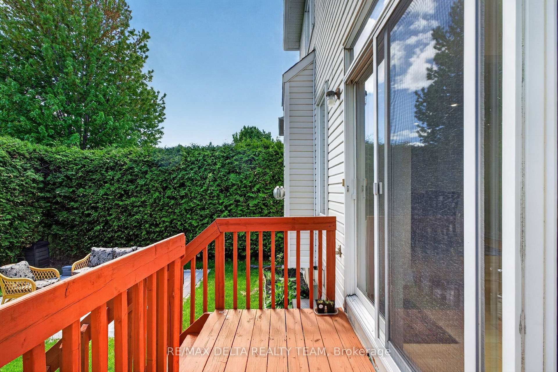 Photo 46 of 46 Brichfield Avenue, Ottawa, Kanata - Emerald Meadows/Trailwest — HOMEH