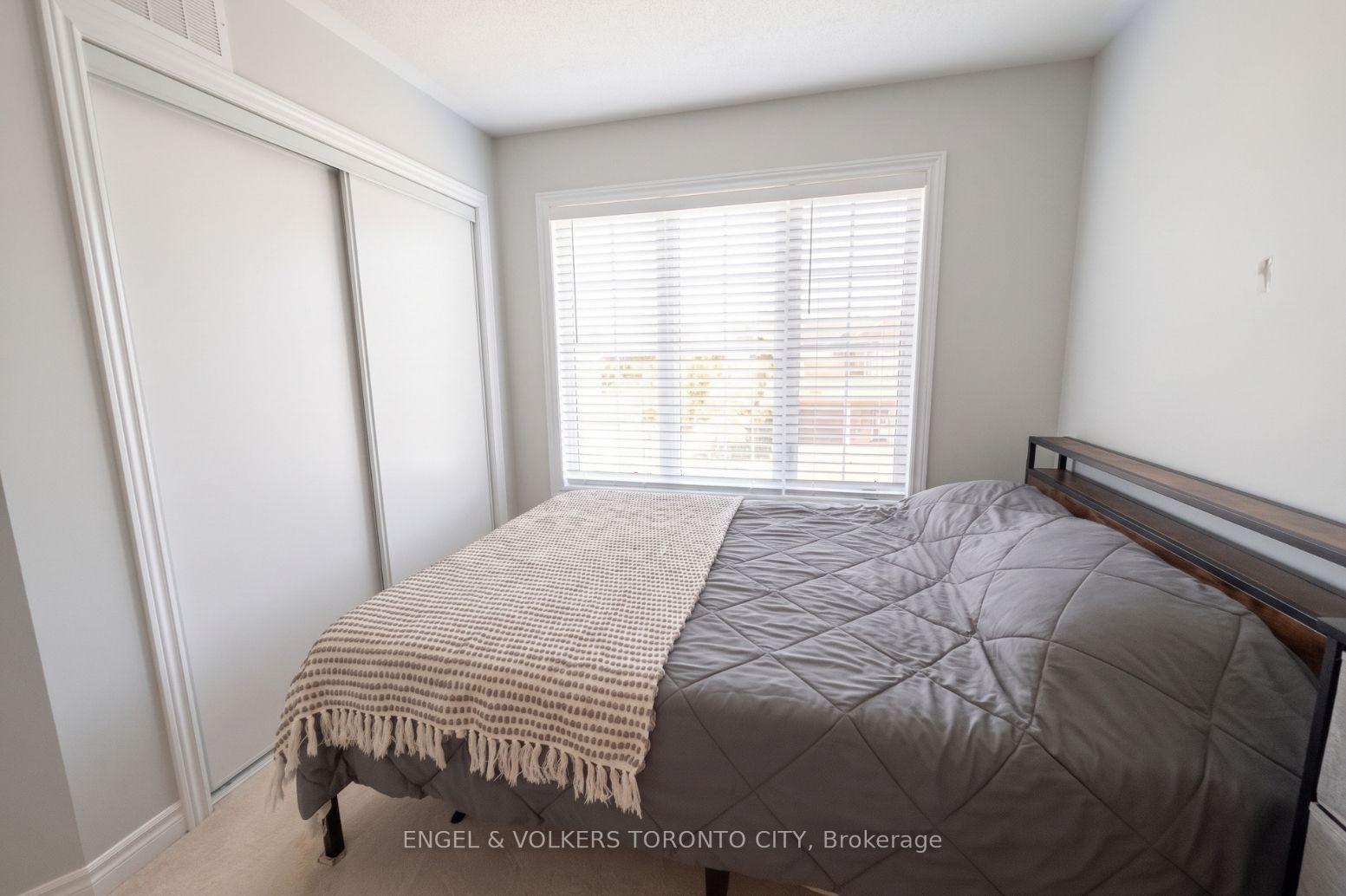 Photo 10 of 1024 Porcupine Path, Oshawa, Kedron — HOMEH