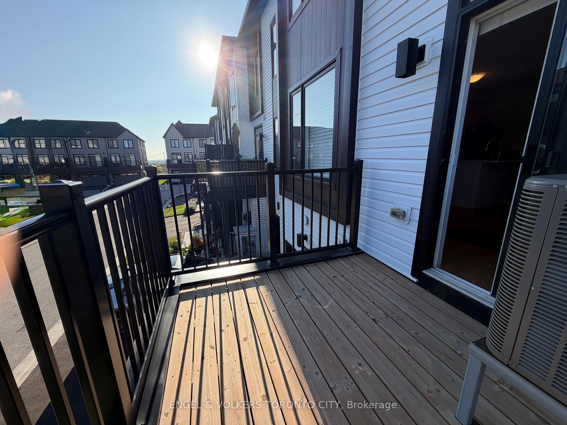 Photo 16 of 1024 Porcupine Path, Oshawa, Kedron — HOMEH