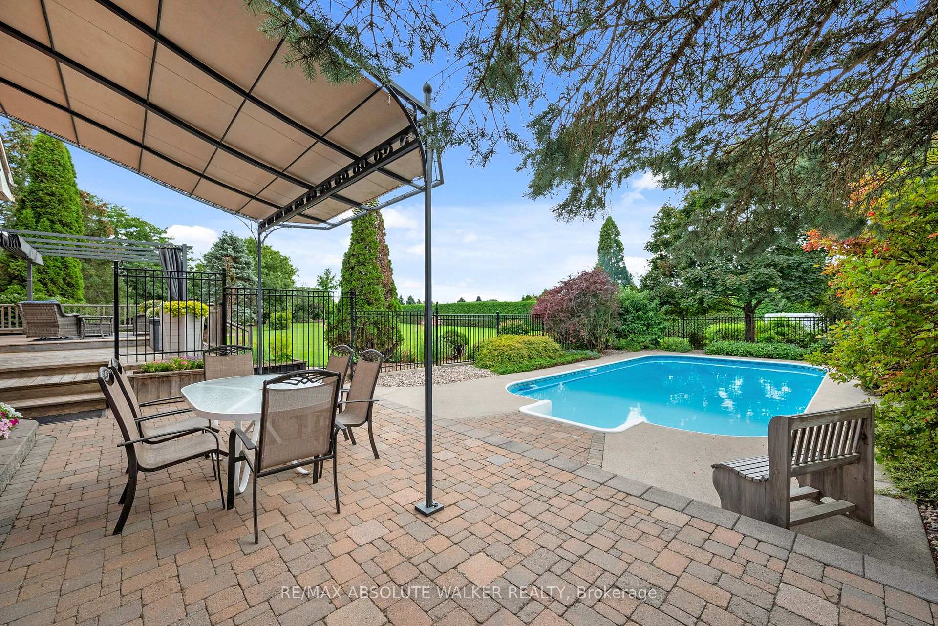 Photo 36 of 7040 Shadow Ridge Drive, Ottawa, Greely — HOMEH