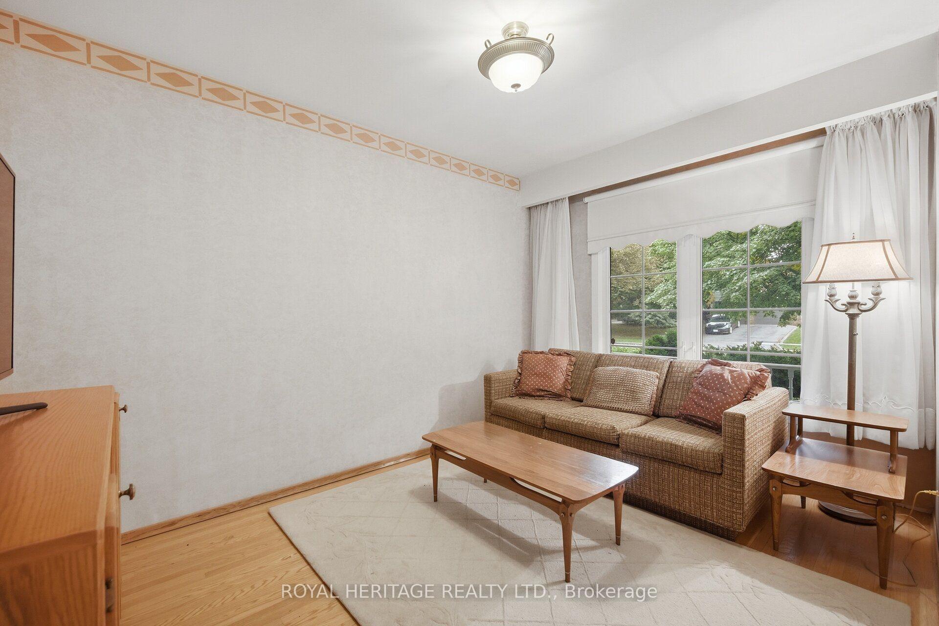 Photo 19 of 81 Tidefall Drive, Scarborough, L'Amoreaux — HOMEH