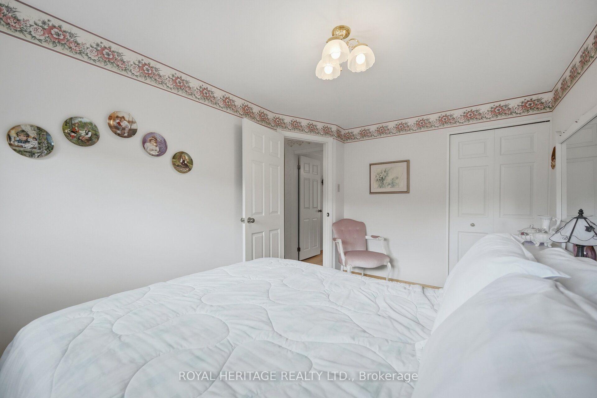 Photo 33 of 81 Tidefall Drive, Scarborough, L'Amoreaux — HOMEH