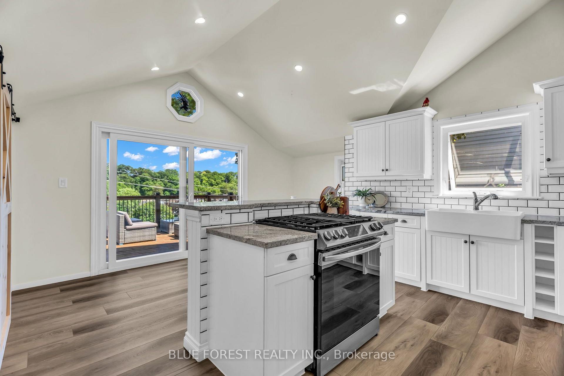 Photo 16 of 213 William Street, Central Elgin, Port Stanley — HOMEH