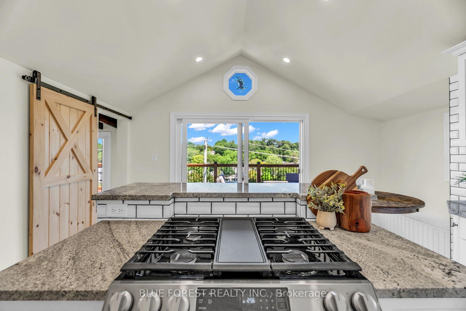 Photo 23 of 213 William Street, Central Elgin, Port Stanley — HOMEH