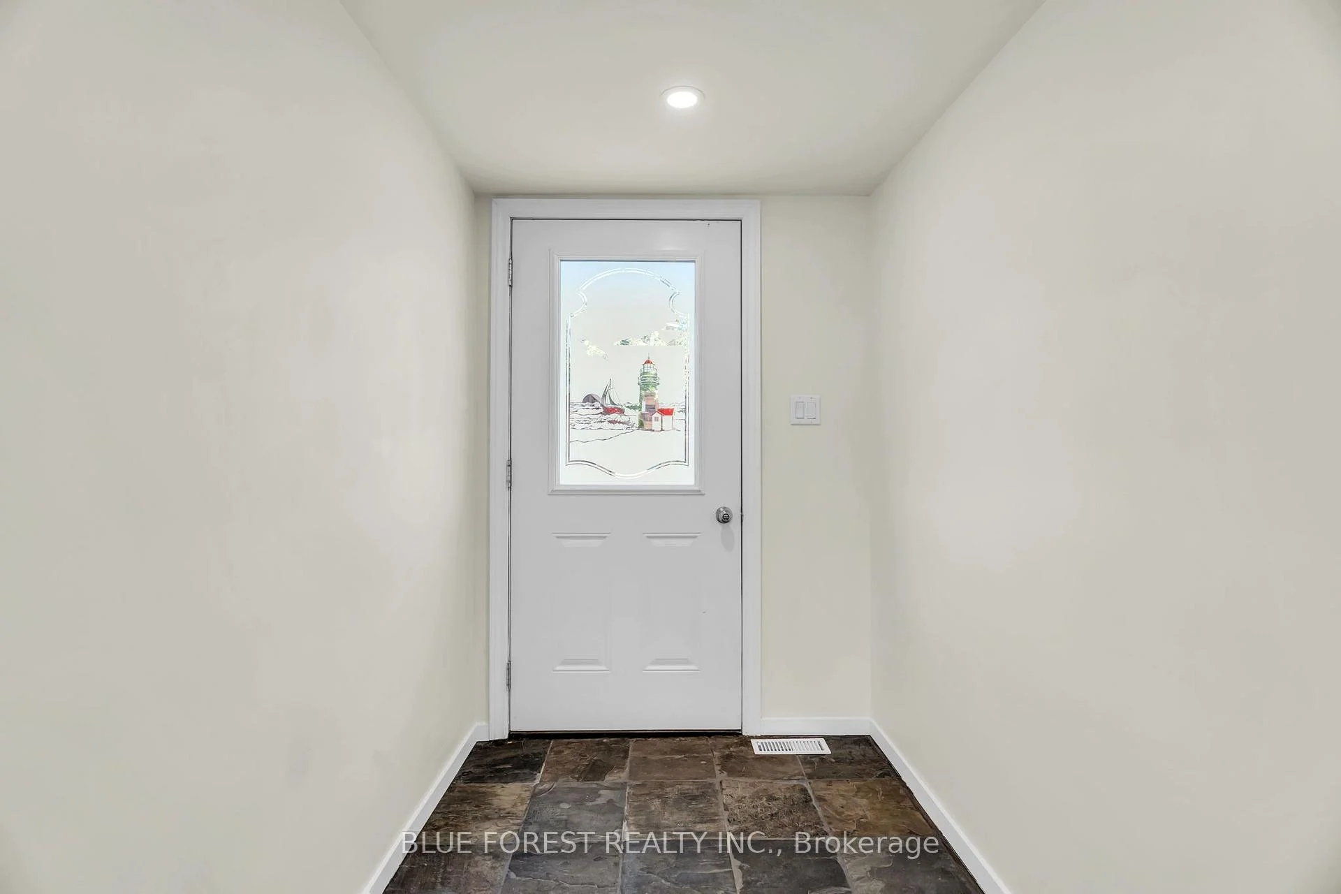 Photo 10 of 213 William Street, Central Elgin, Port Stanley — HOMEH