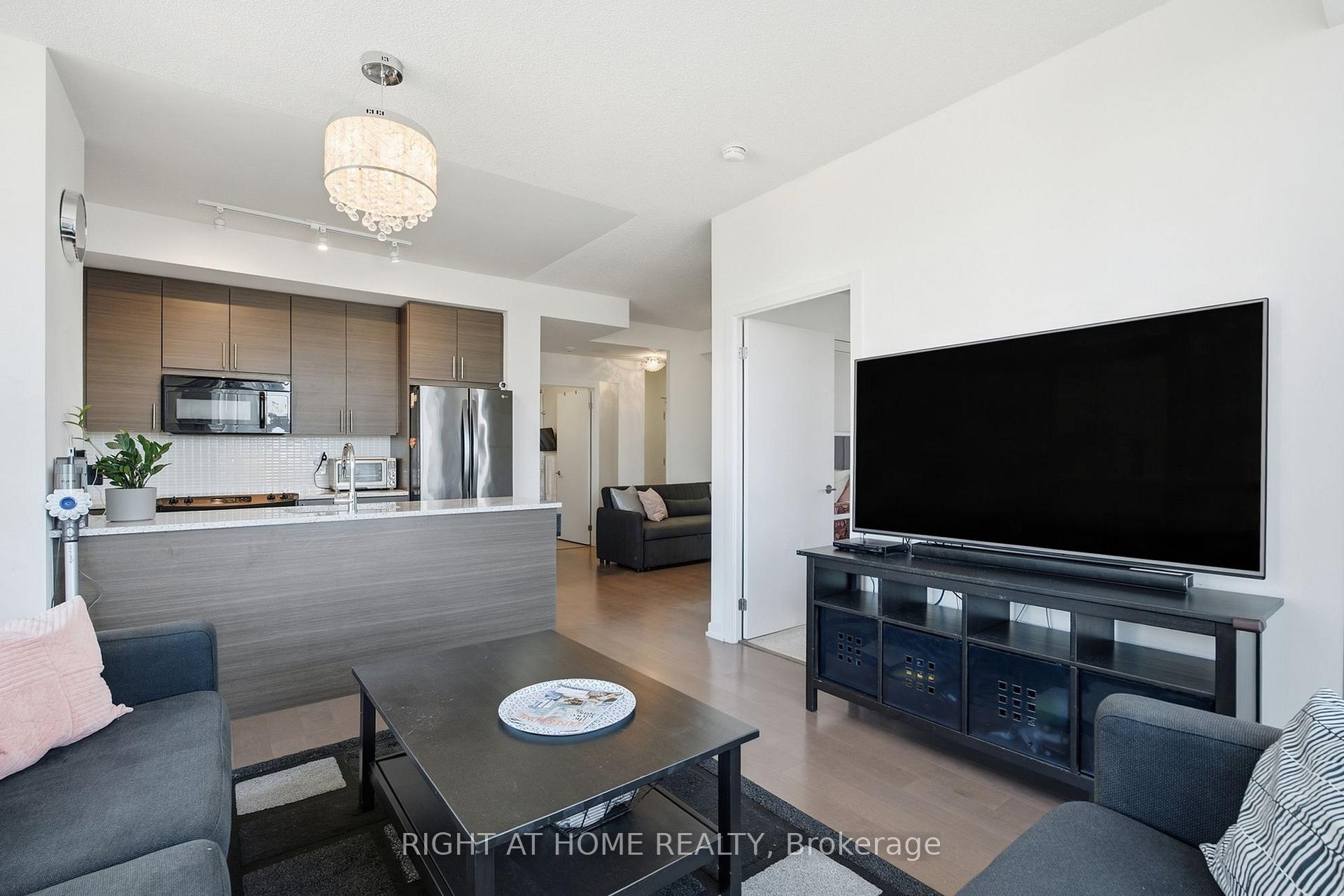 Photo 11 of Unit 1012, 70 Forest Manor Road, North York, Henry Farm — HOMEH