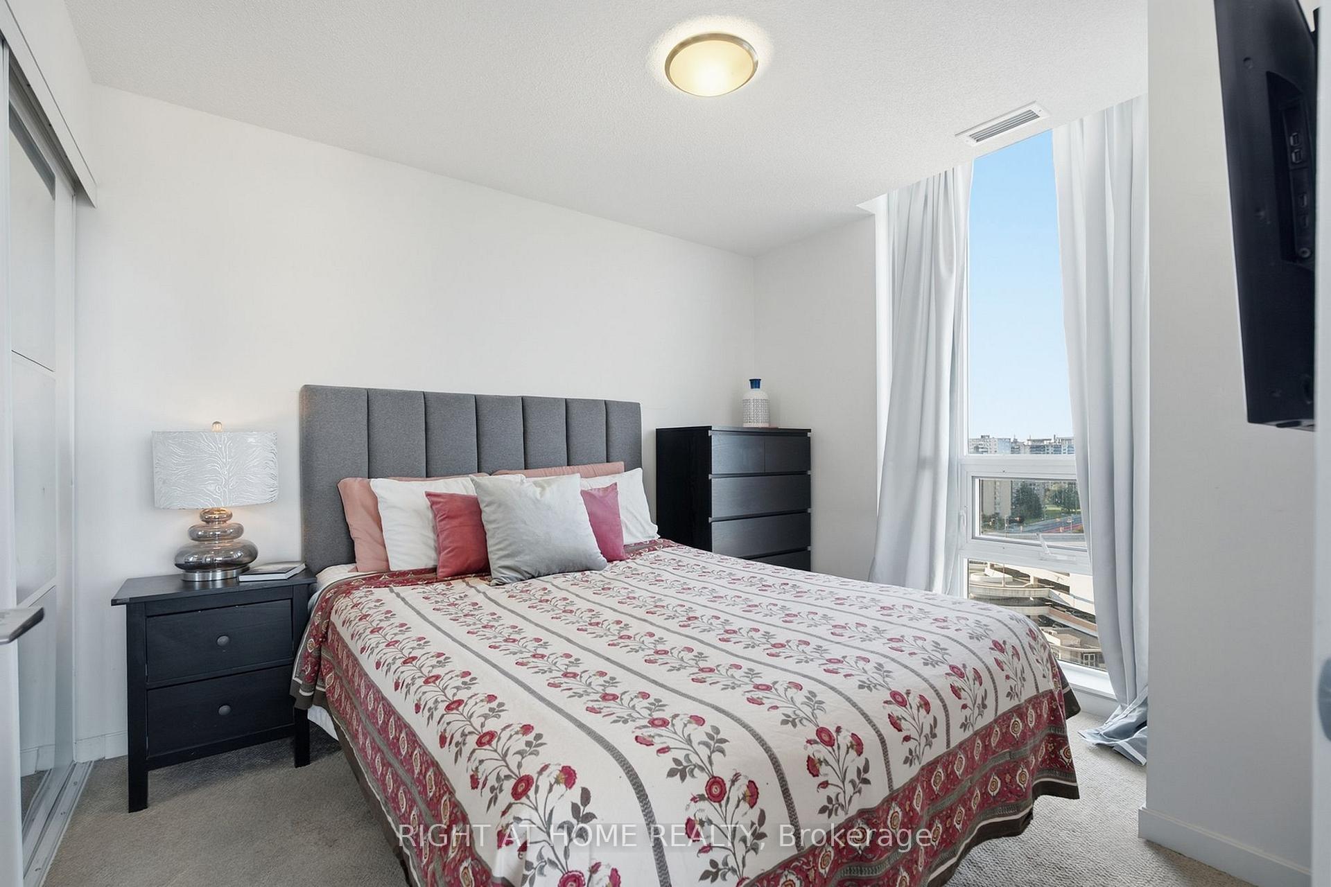 Photo 15 of Unit 1012, 70 Forest Manor Road, North York, Henry Farm — HOMEH