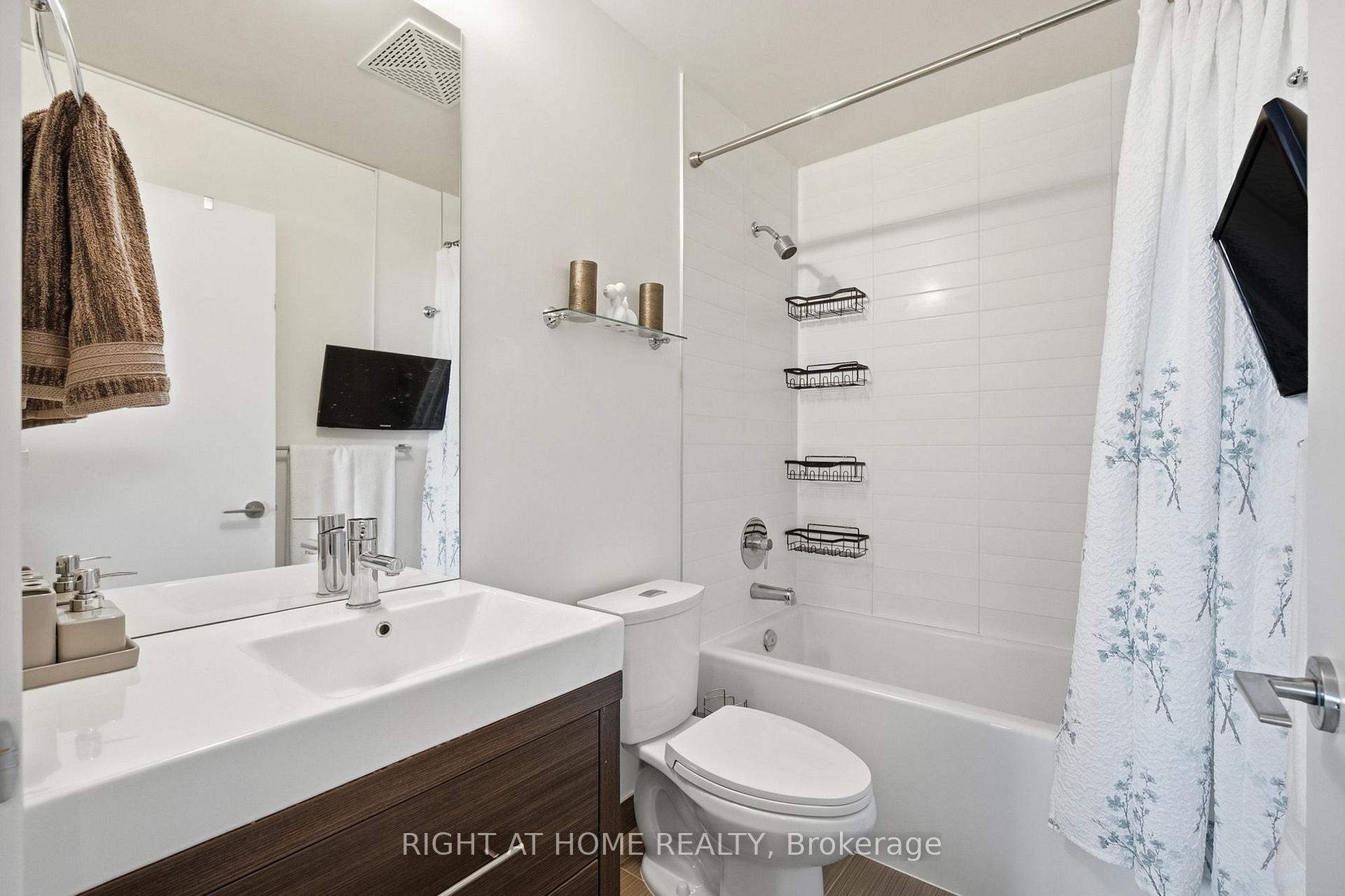 Photo 23 of Unit 1012, 70 Forest Manor Road, North York, Henry Farm — HOMEH