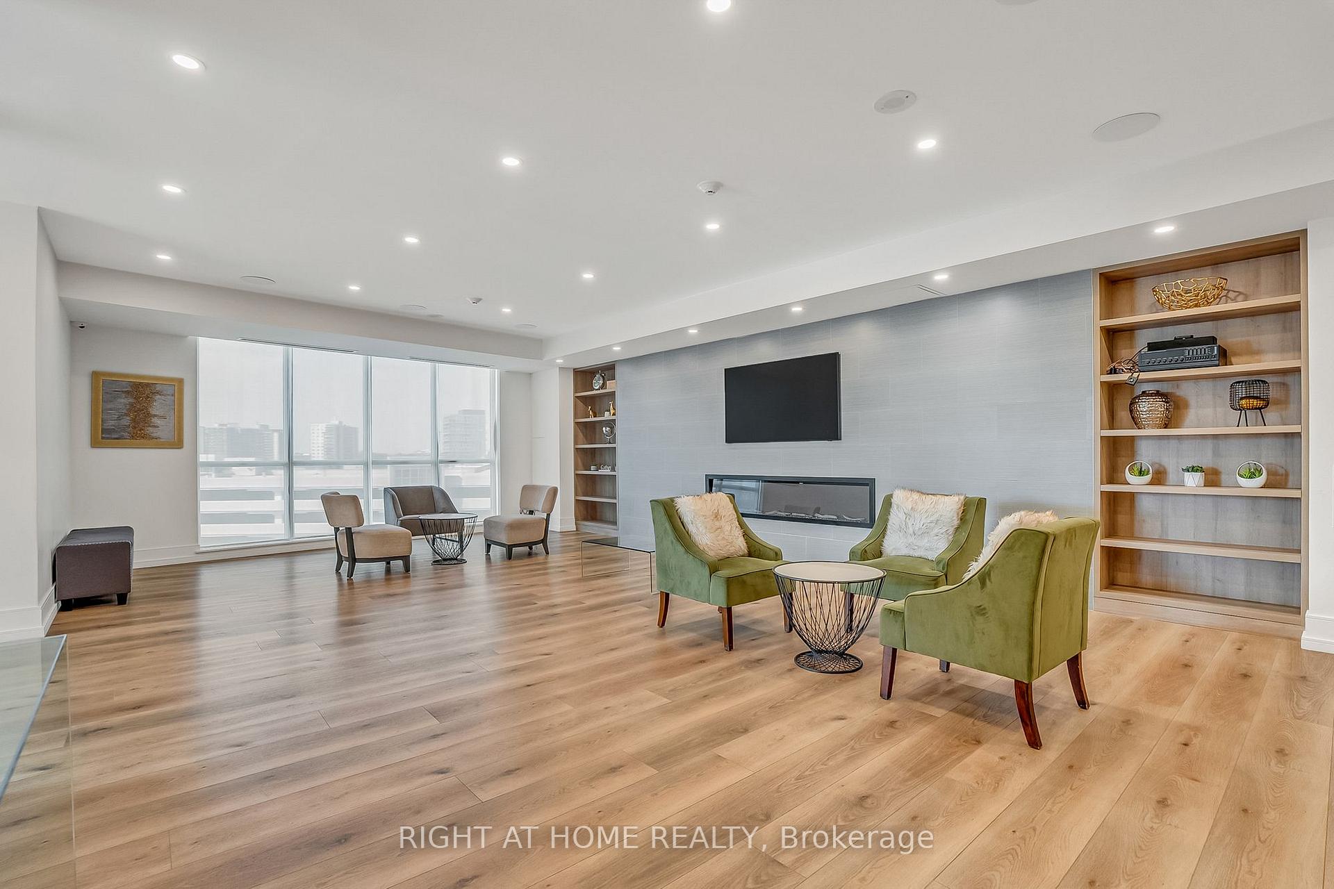 Photo 32 of Unit 1012, 70 Forest Manor Road, North York, Henry Farm — HOMEH