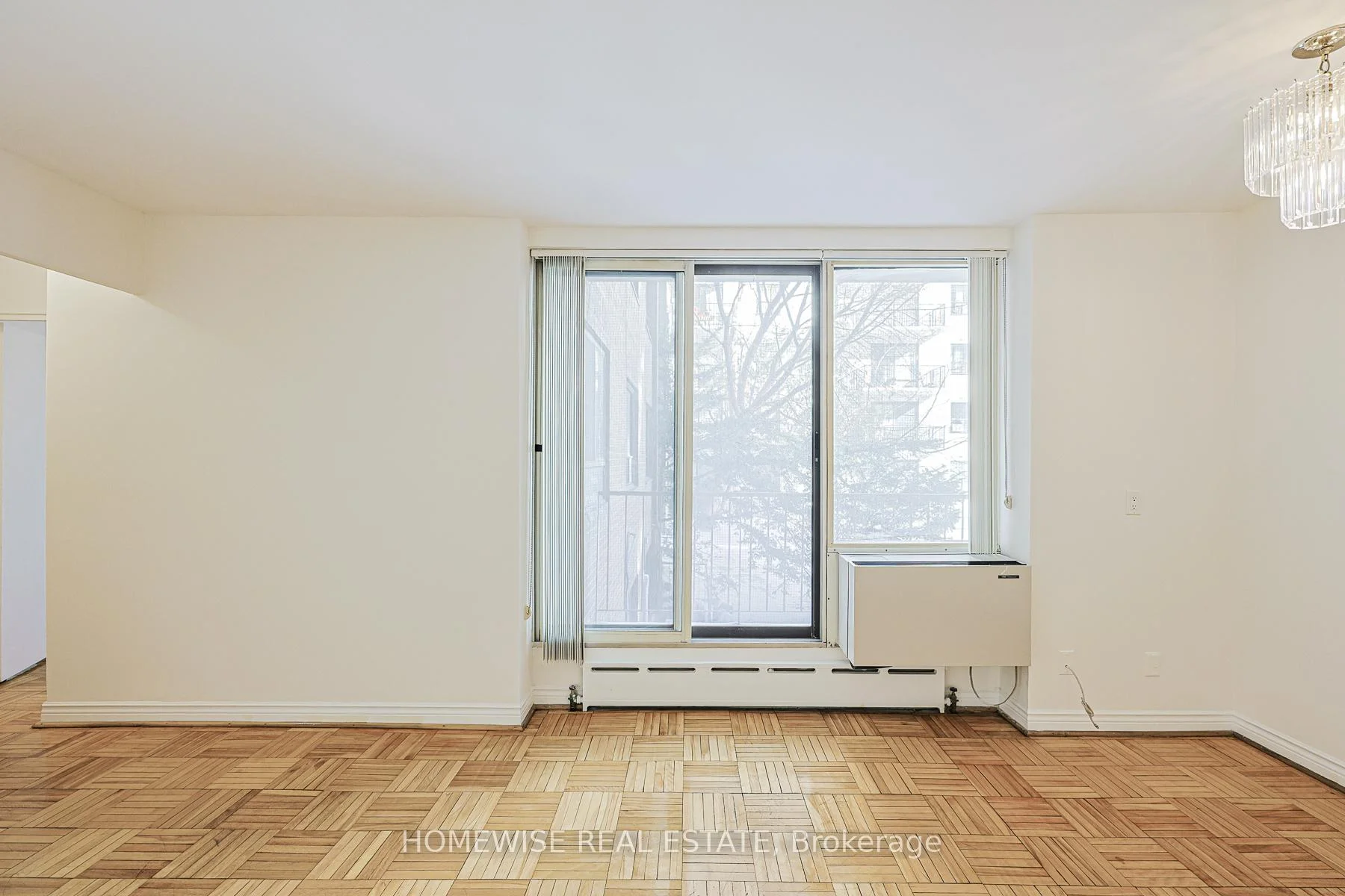 Photo 11 of Unit 210, 485 Kingston Road, Toronto, The Beaches — HOMEH