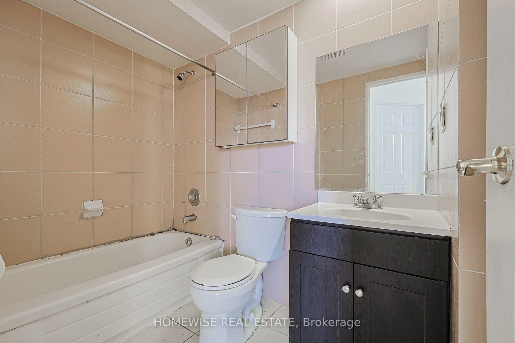 Photo 30 of Unit 210, 485 Kingston Road, Toronto, The Beaches — HOMEH
