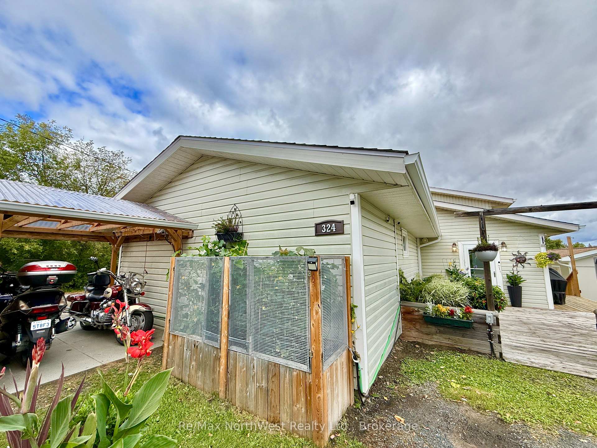 Photo 1 of 324 Beatty Street, Kenora, Keewatin — HOMEH