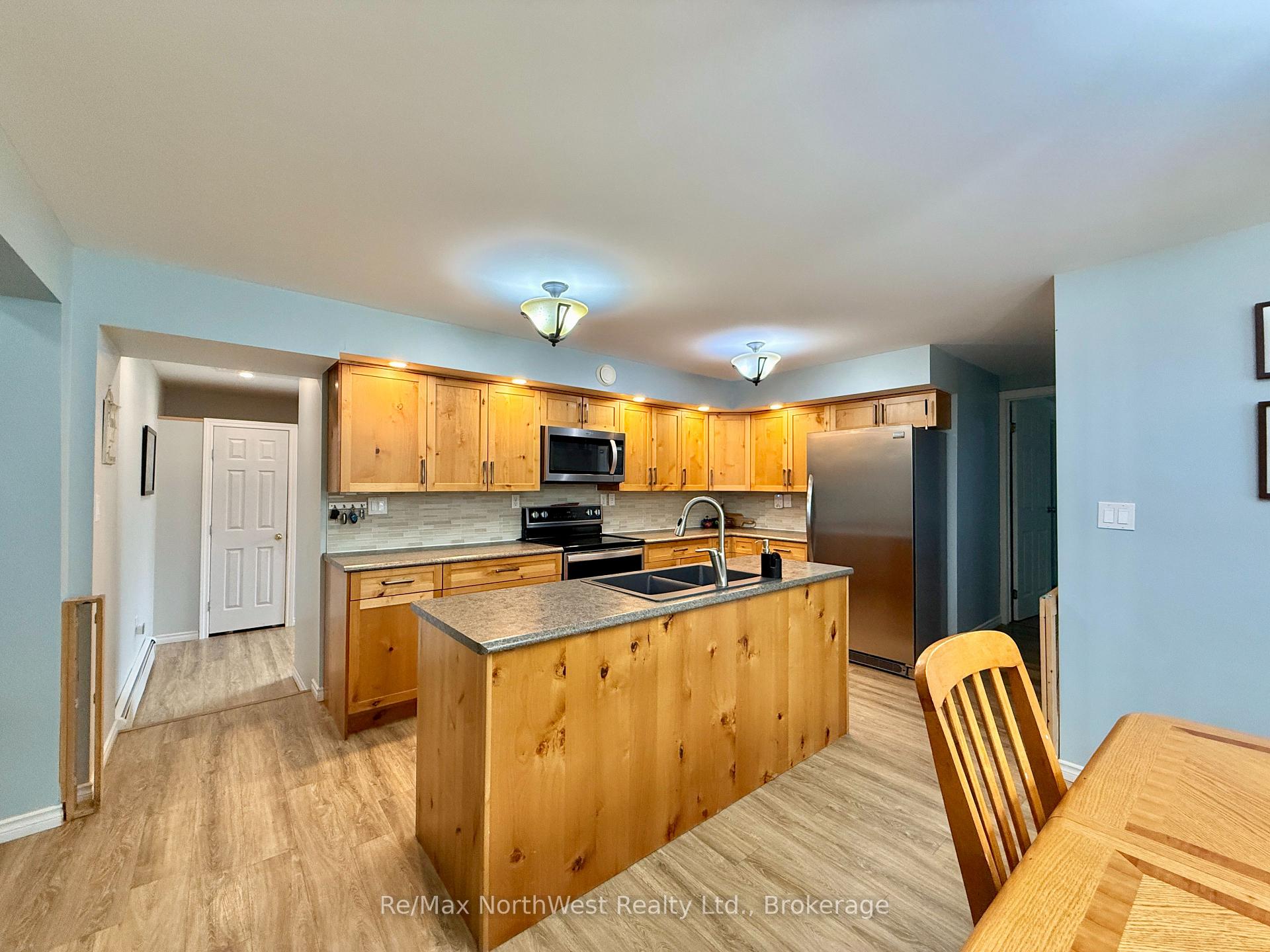Photo 12 of 324 Beatty Street, Kenora, Keewatin — HOMEH