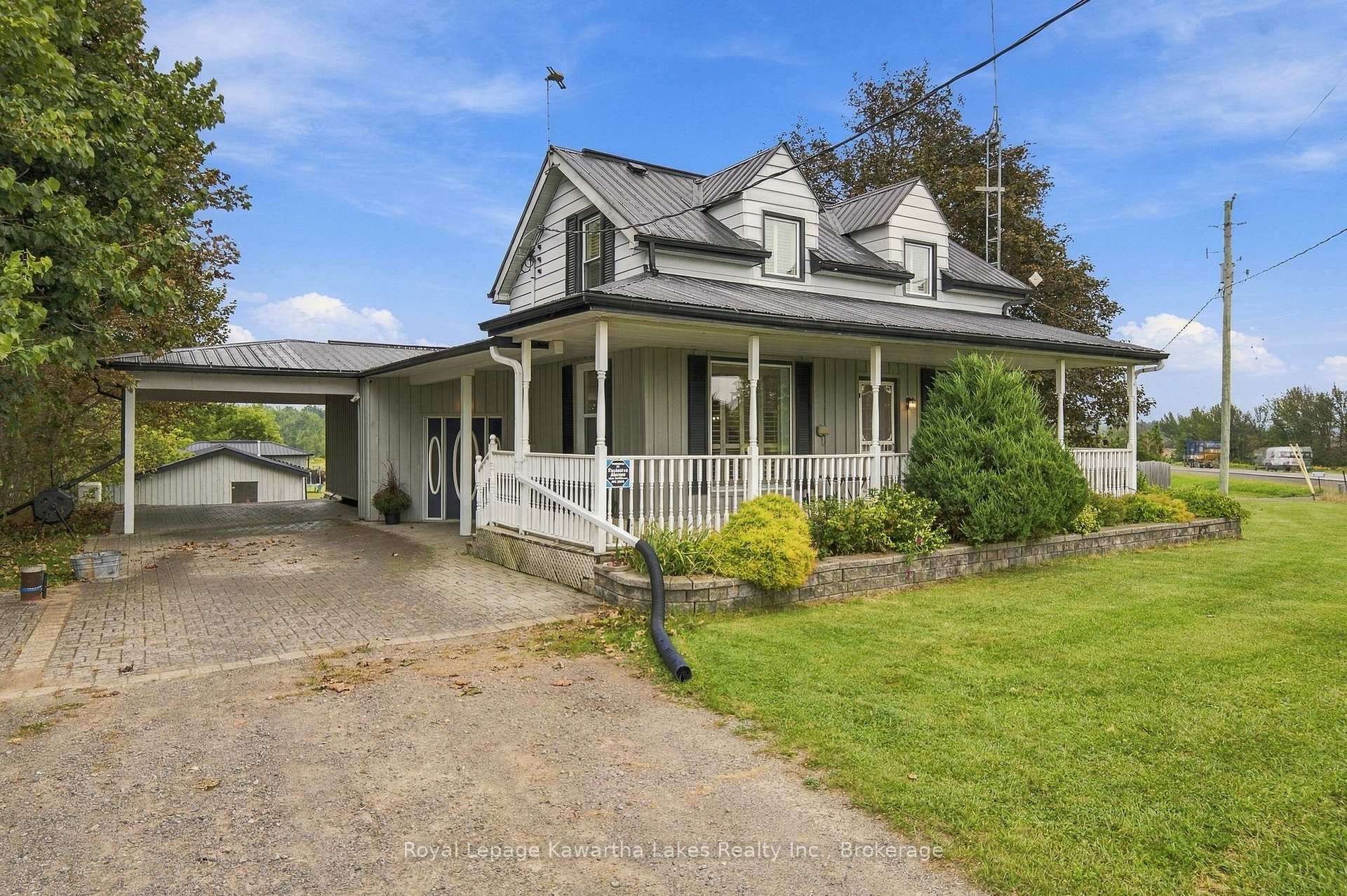 Photo of 3313 Hwy 7