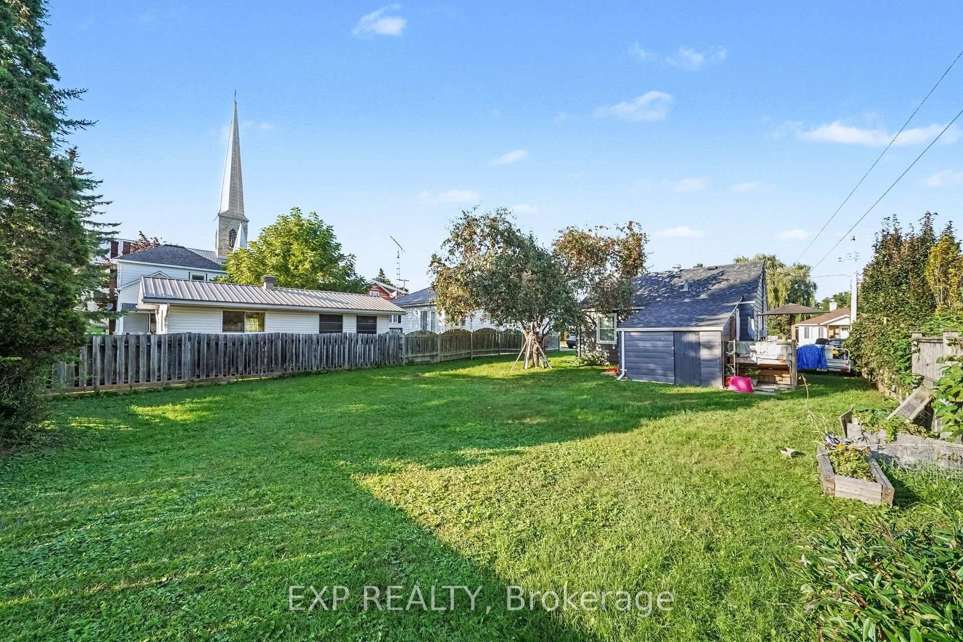 Photo 35 of 46 Wilson Street E, Perth, Perth — HOMEH