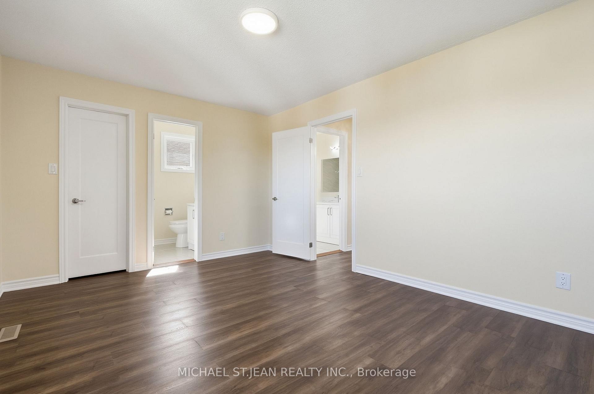 Photo 20 of 184 Macintosh Drive, Hamilton, Stoney Creek — HOMEH