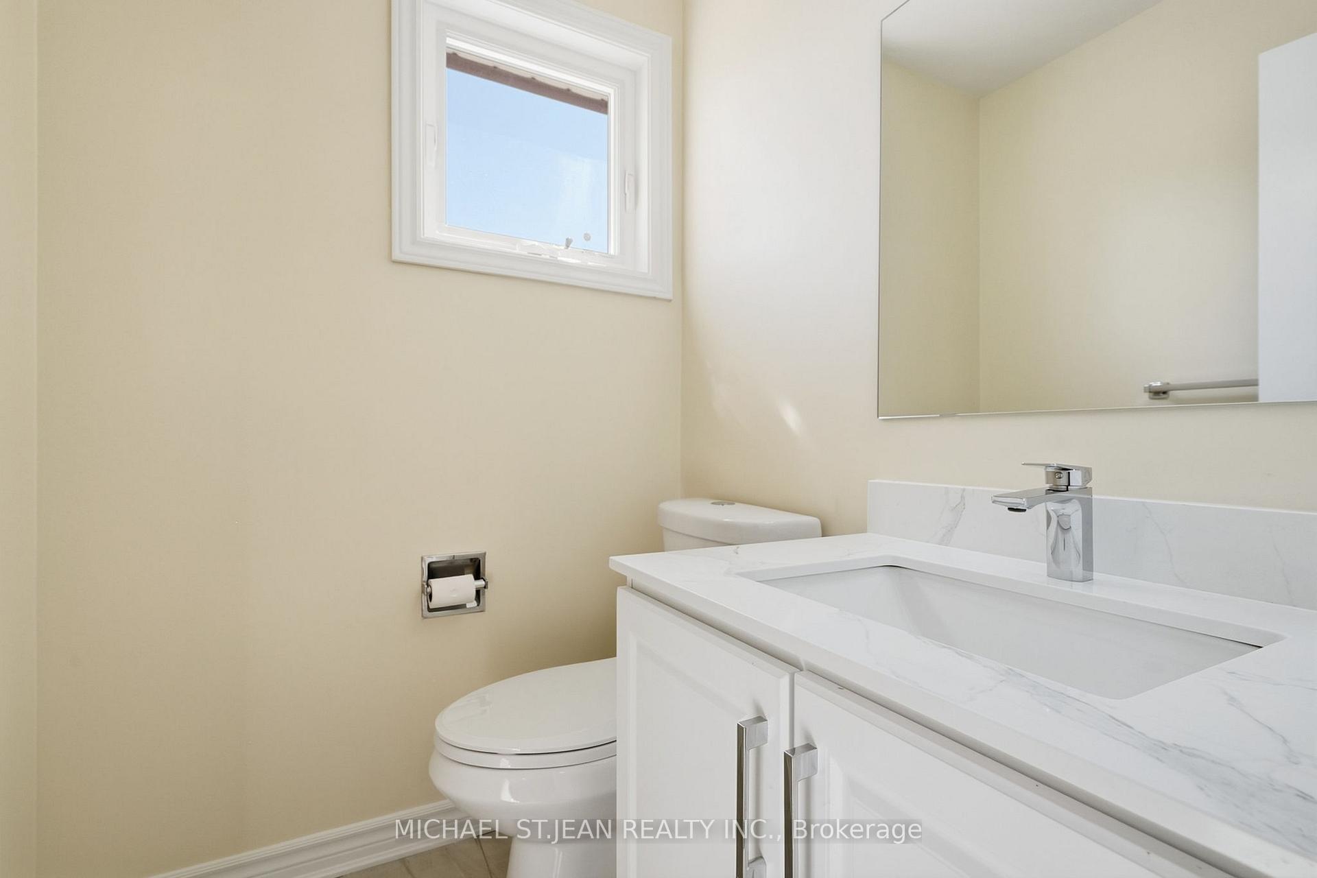 Photo 24 of 184 Macintosh Drive, Hamilton, Stoney Creek — HOMEH