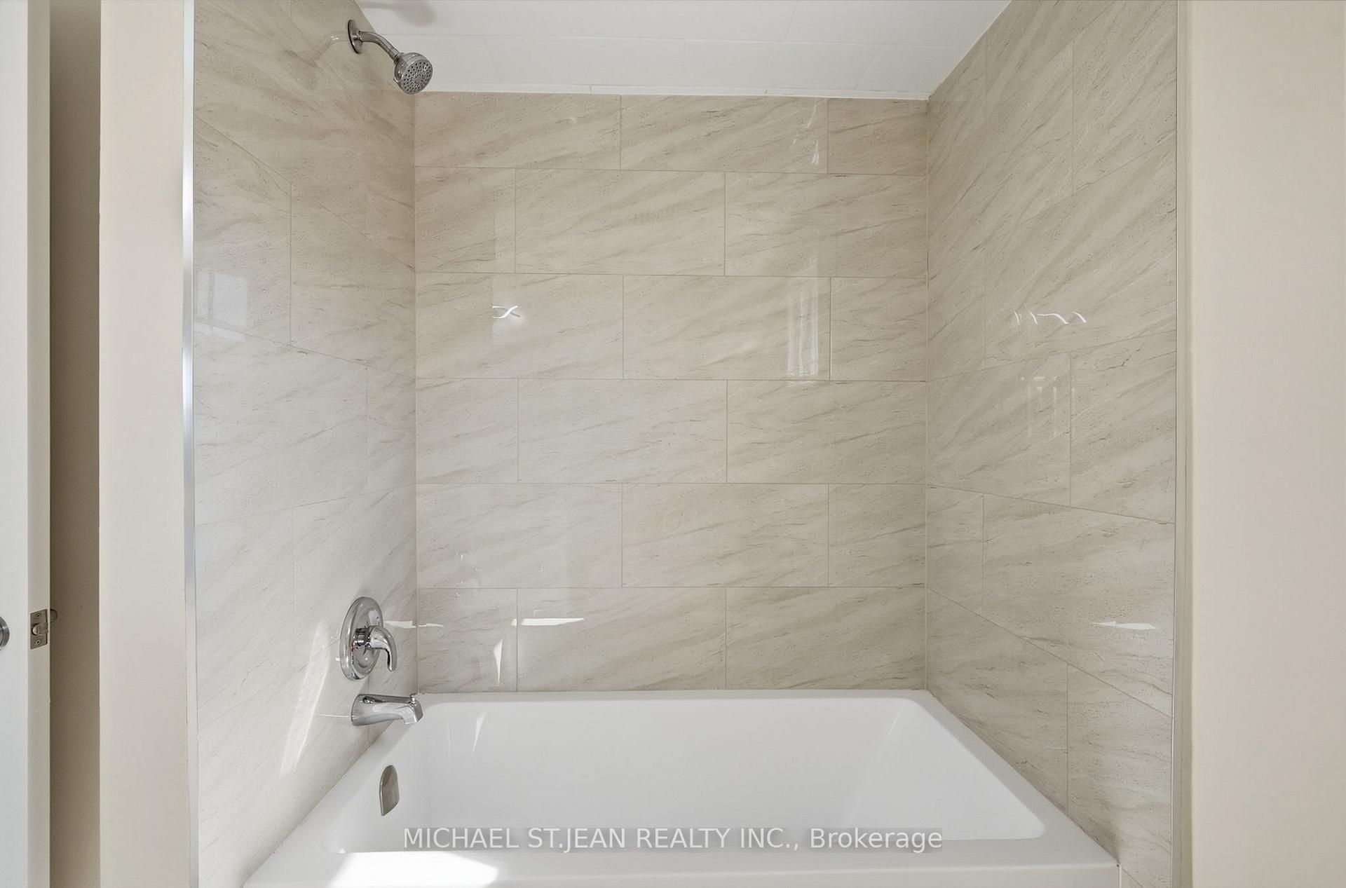 Photo 34 of 184 Macintosh Drive, Hamilton, Stoney Creek — HOMEH